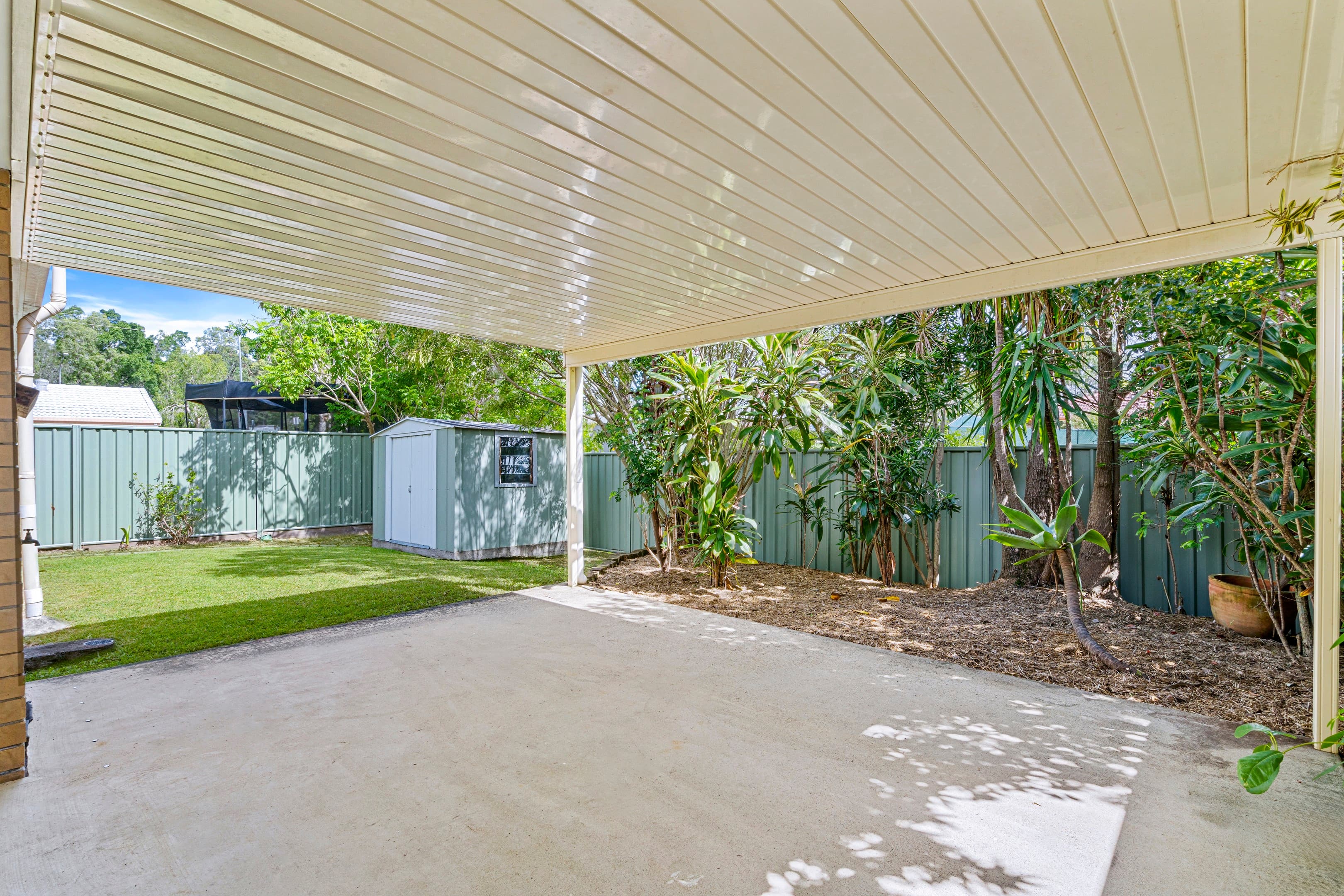 2/12 Goldwyn Way, Oxenford, Oxenford — photo 1 of 5