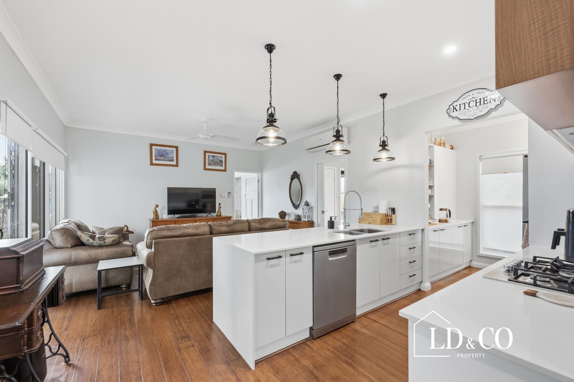 52 Perry Street, West Mackay — photo 1 of 5