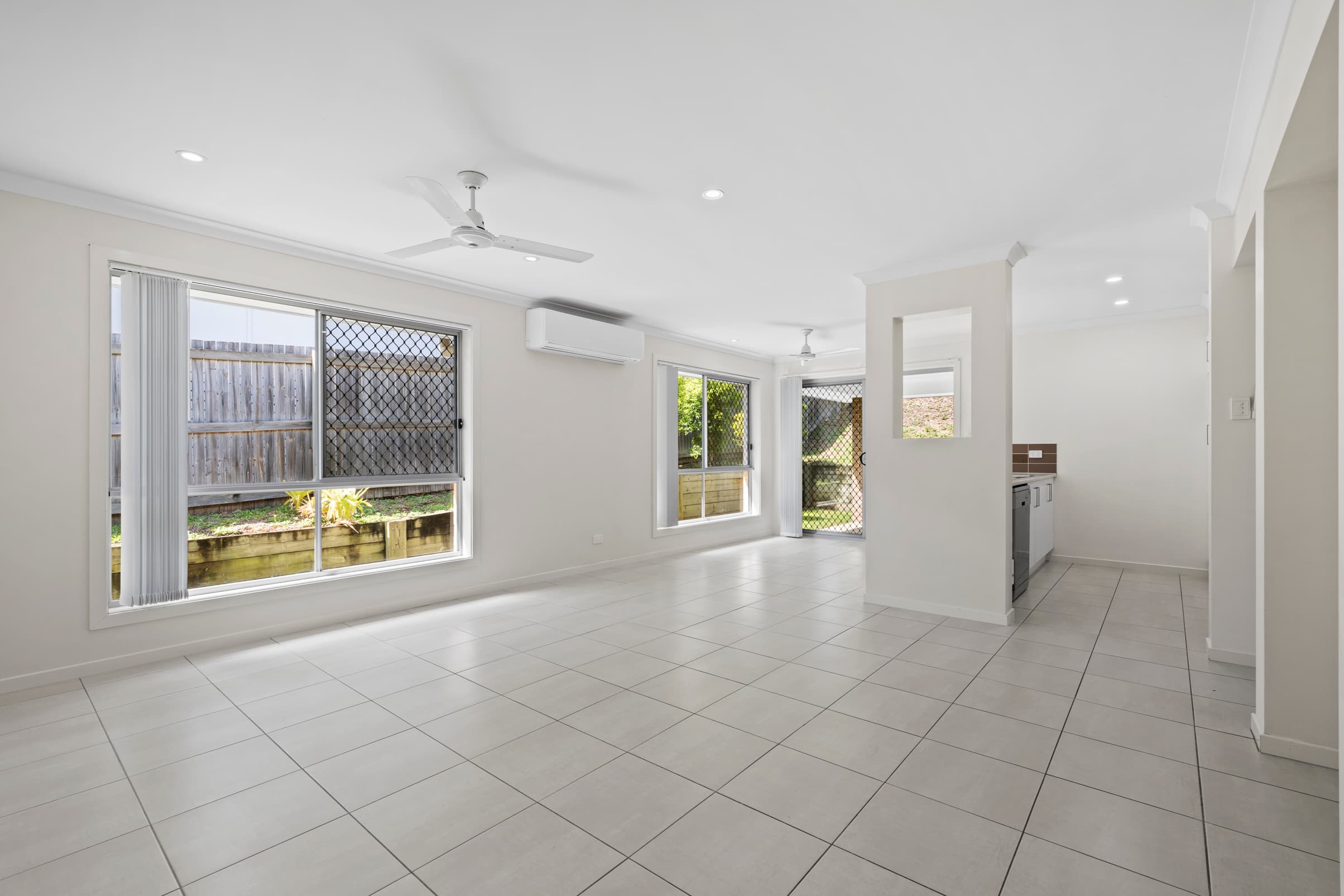 60 Goundry Drive, Holmview - Image 1