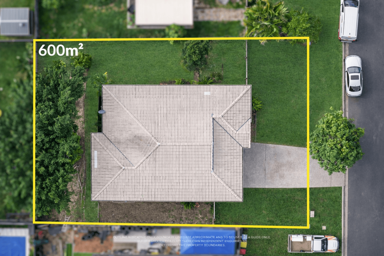 12 Armani Avenue, Pimpama - Image 1