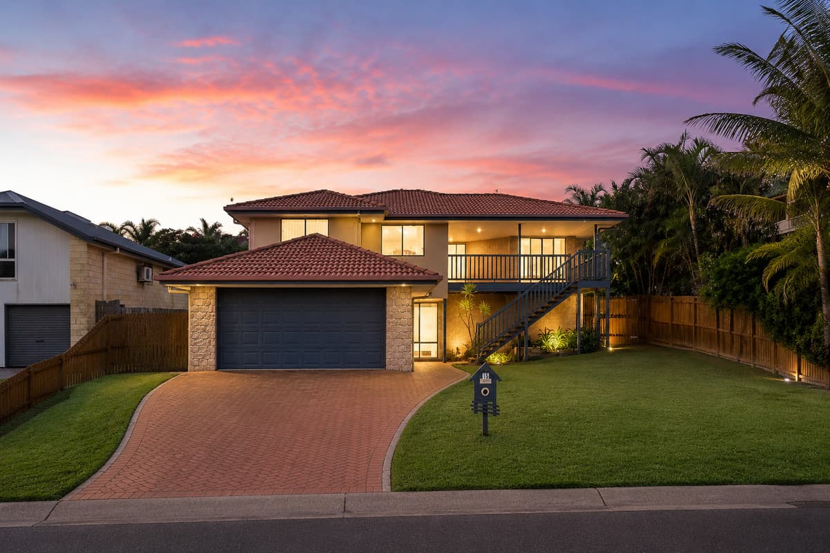 15 Arlington Court, Kawungan — photo 1 of 5