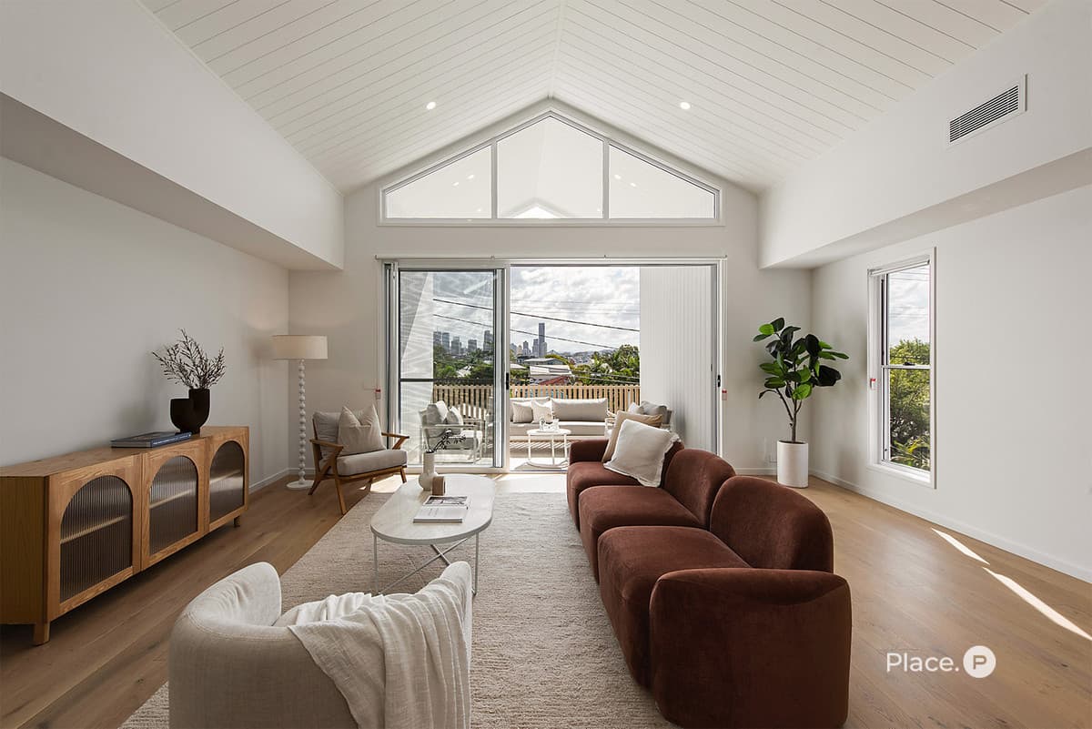 103A Hawthorne Road, Hawthorne — photo 1 of 5