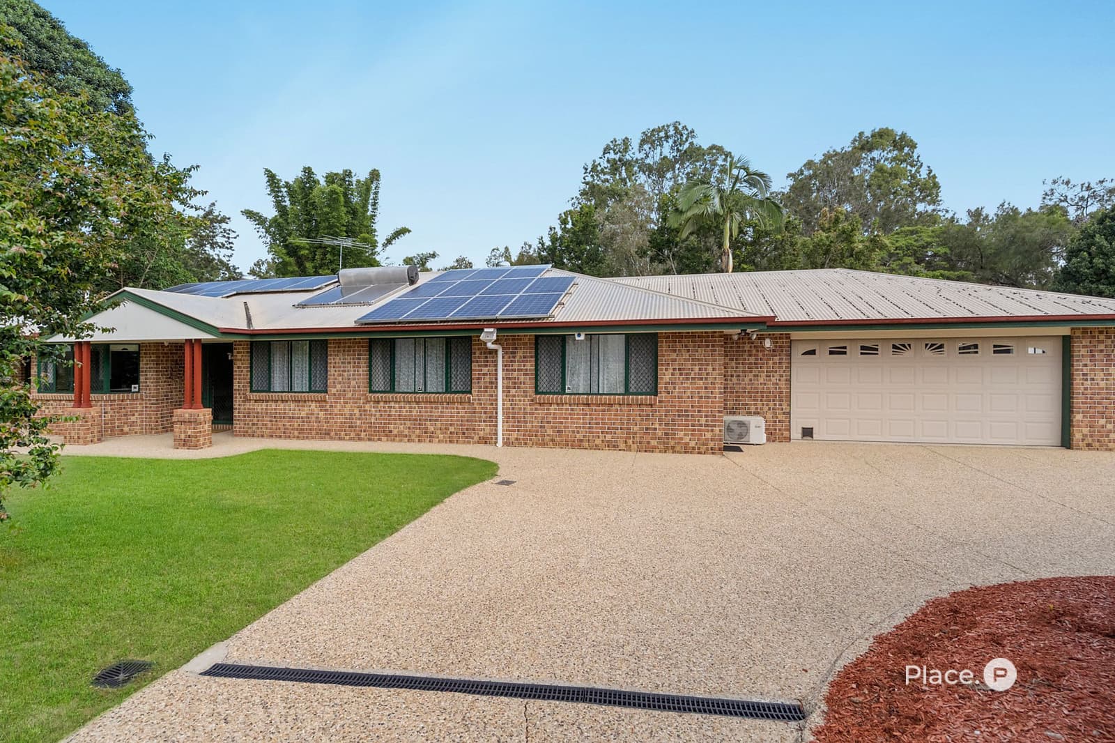 6 Gaddes Place, Sunnybank - Image 1