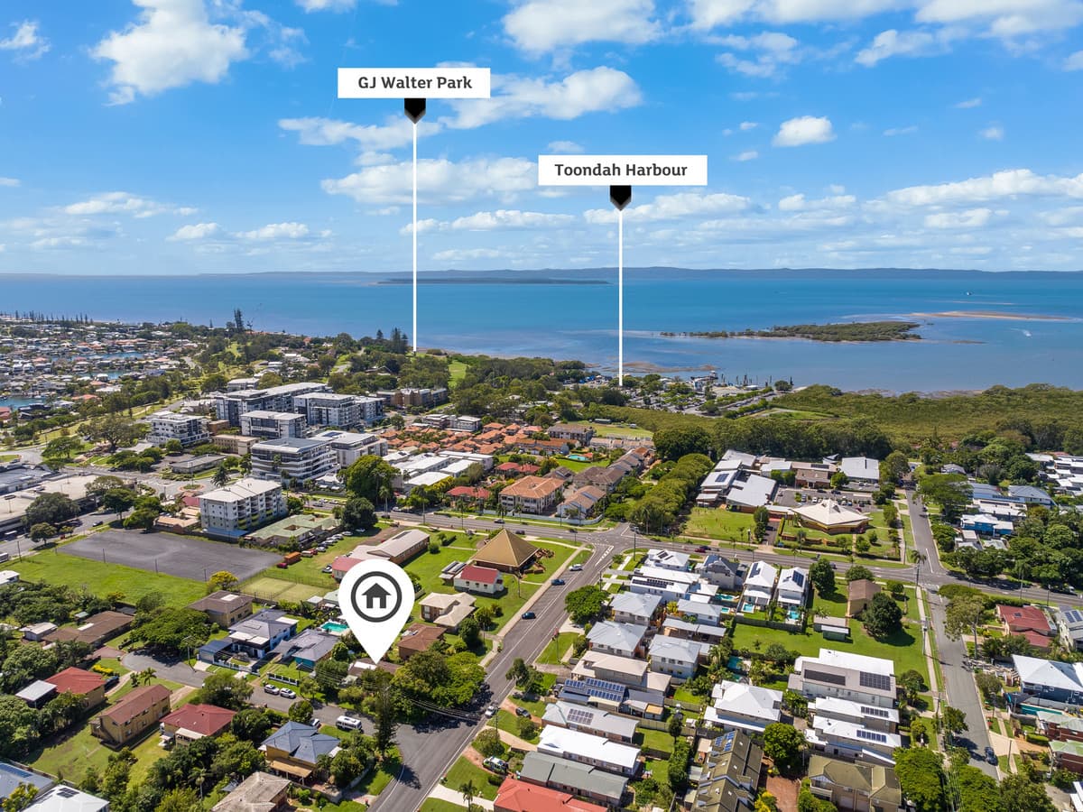 28 Queen Street, Cleveland - Image 1