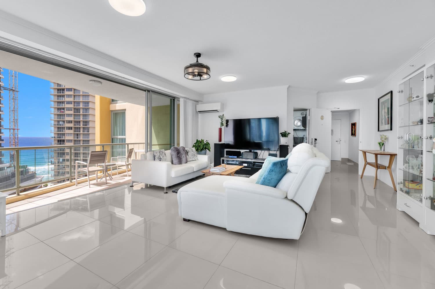 1302/3400 Surfers Paradise Boulevard, Surfers Paradise - Image 1