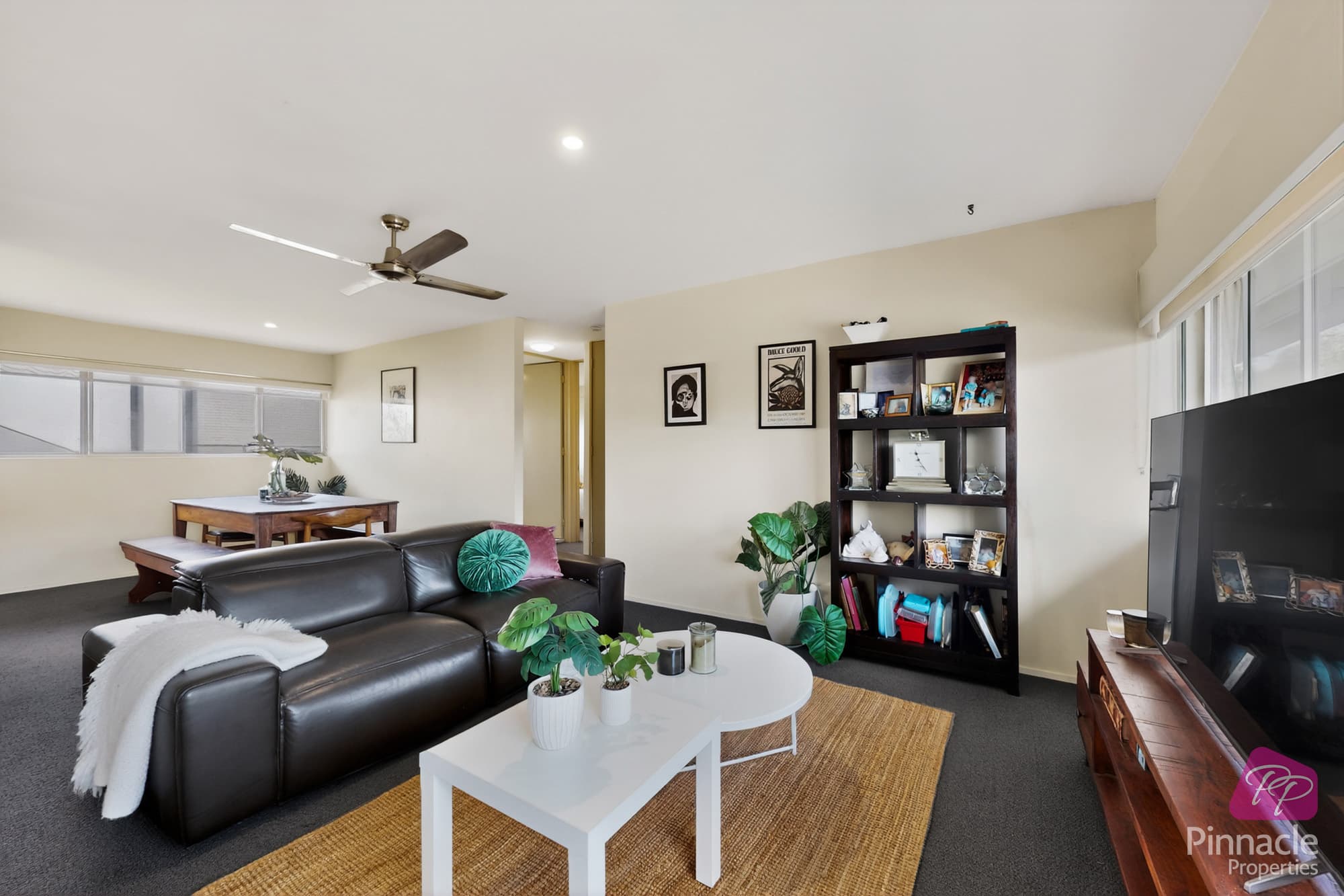 6/183 Nursery Road, Holland Park West - Image 1