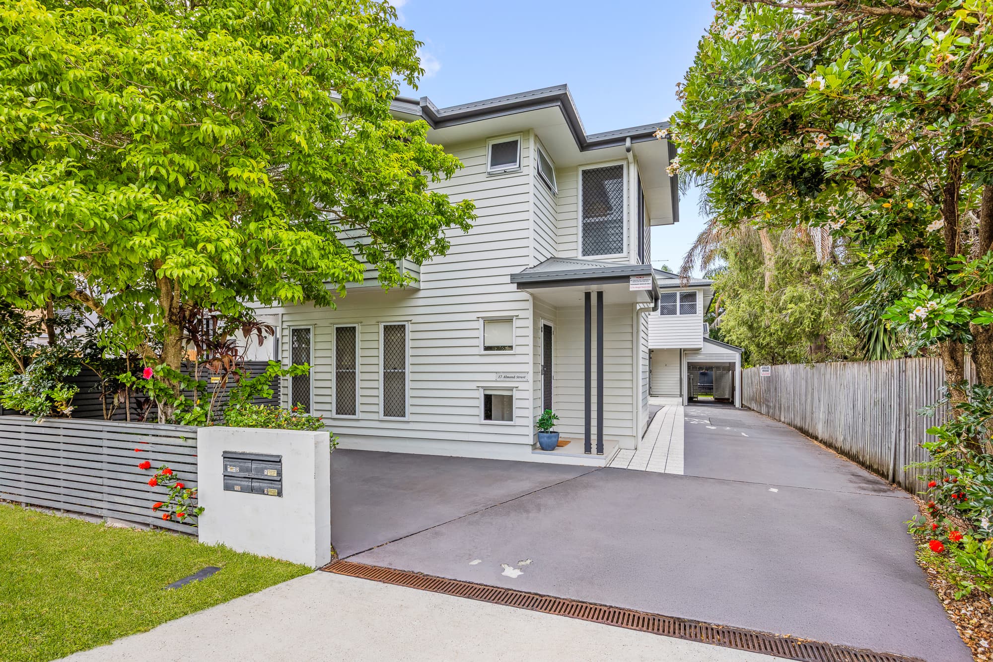 3/17 Almond Street, Northgate — photo 1 of 5