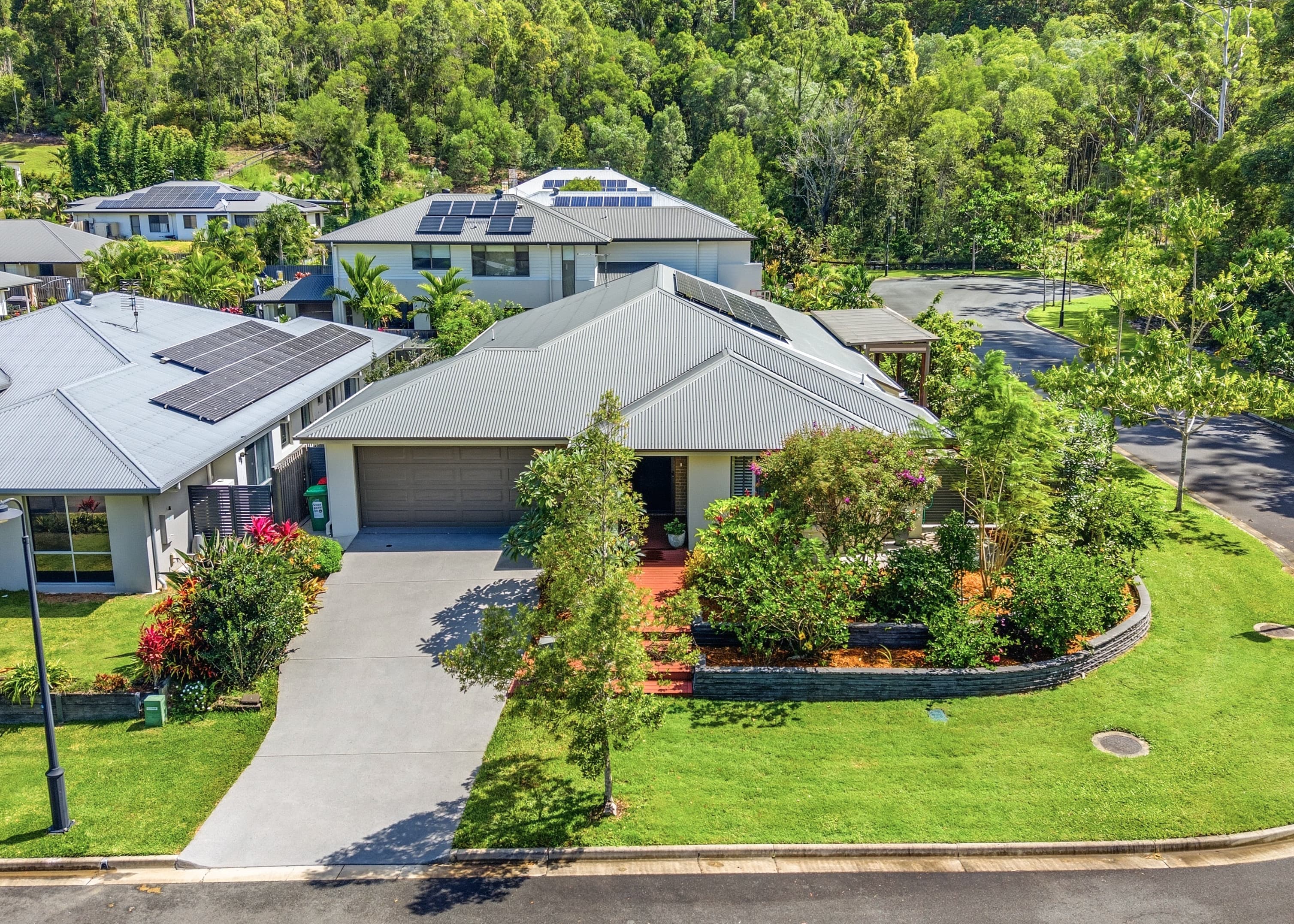 44 Valley Mist Place, Maudsland — photo 1 of 5