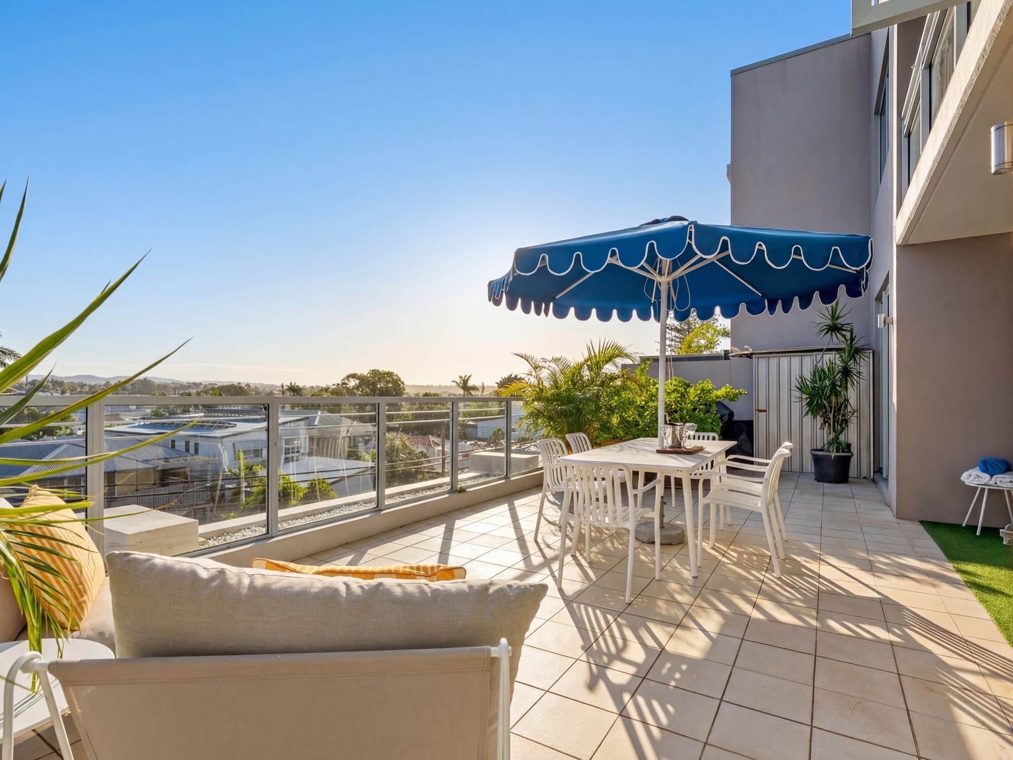 2115/10 Fifth Avenue, Palm Beach, Palm Beach — photo 1 of 5