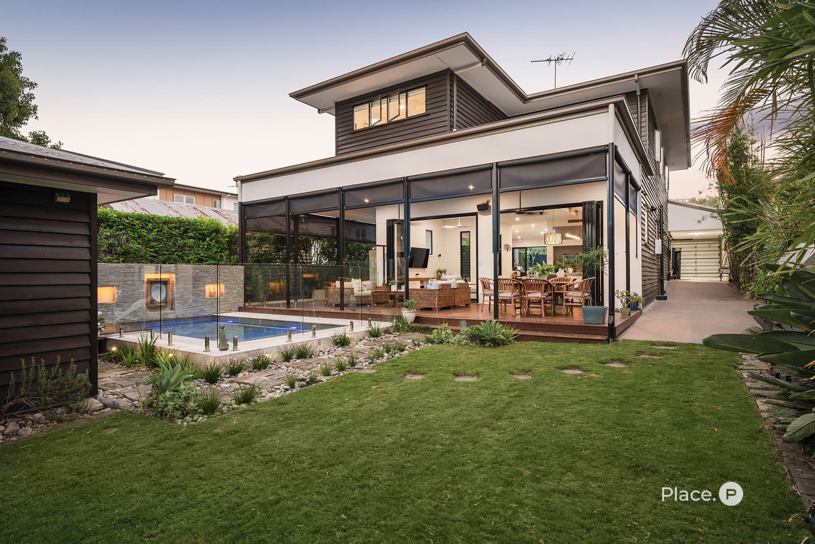 16 David Street, Tennyson - Image 1