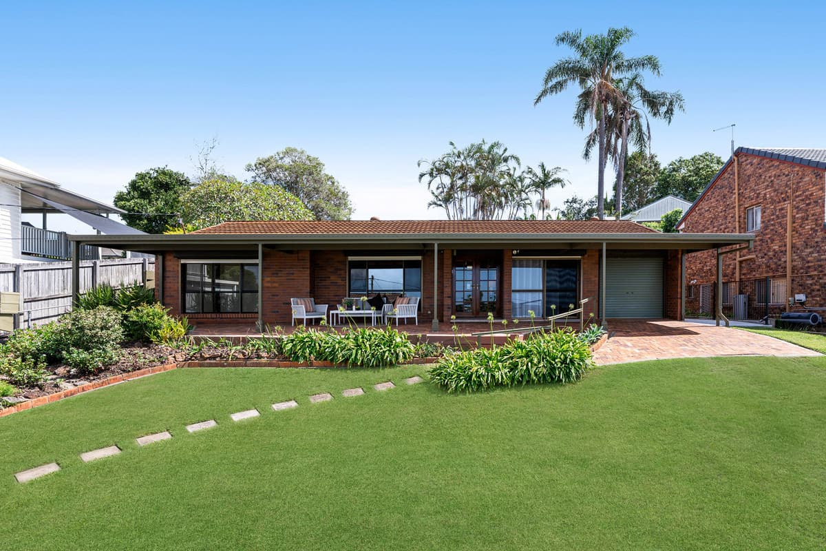 103 Raeburn Street, Manly West - Image 1