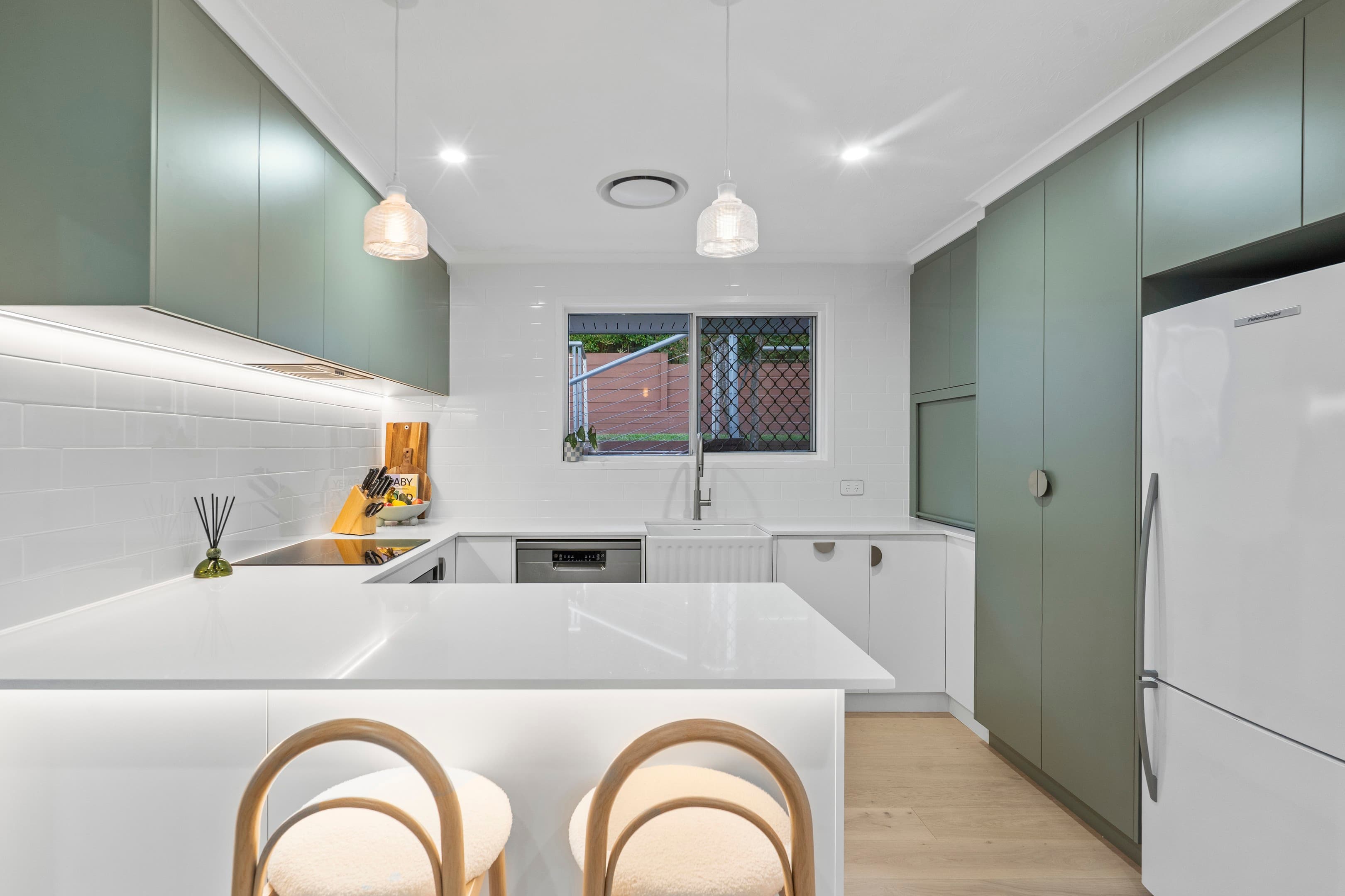 24 Barrine Drive, Worongary - Image 1