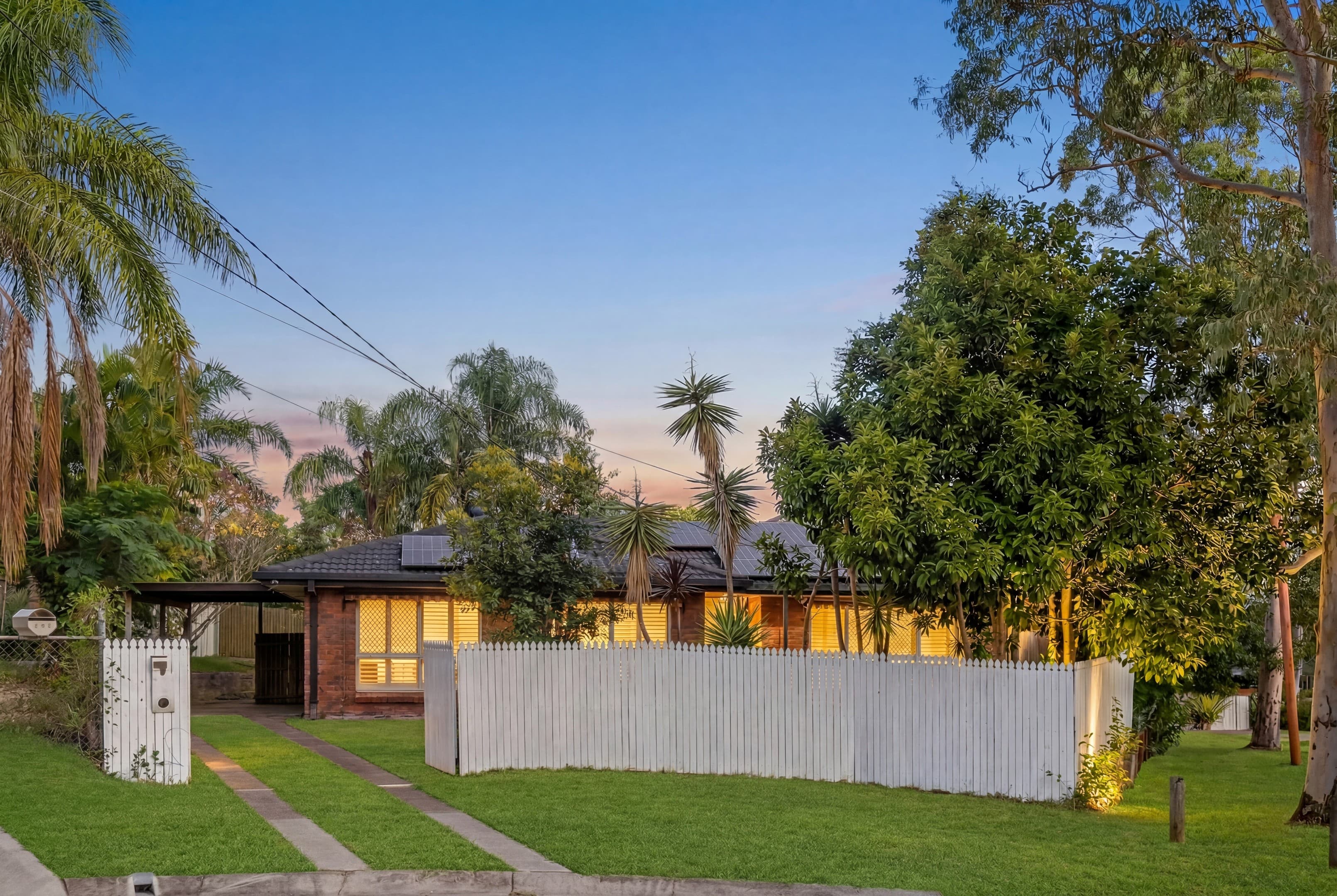 11 Cunningham Street, Rochedale South - Image 1