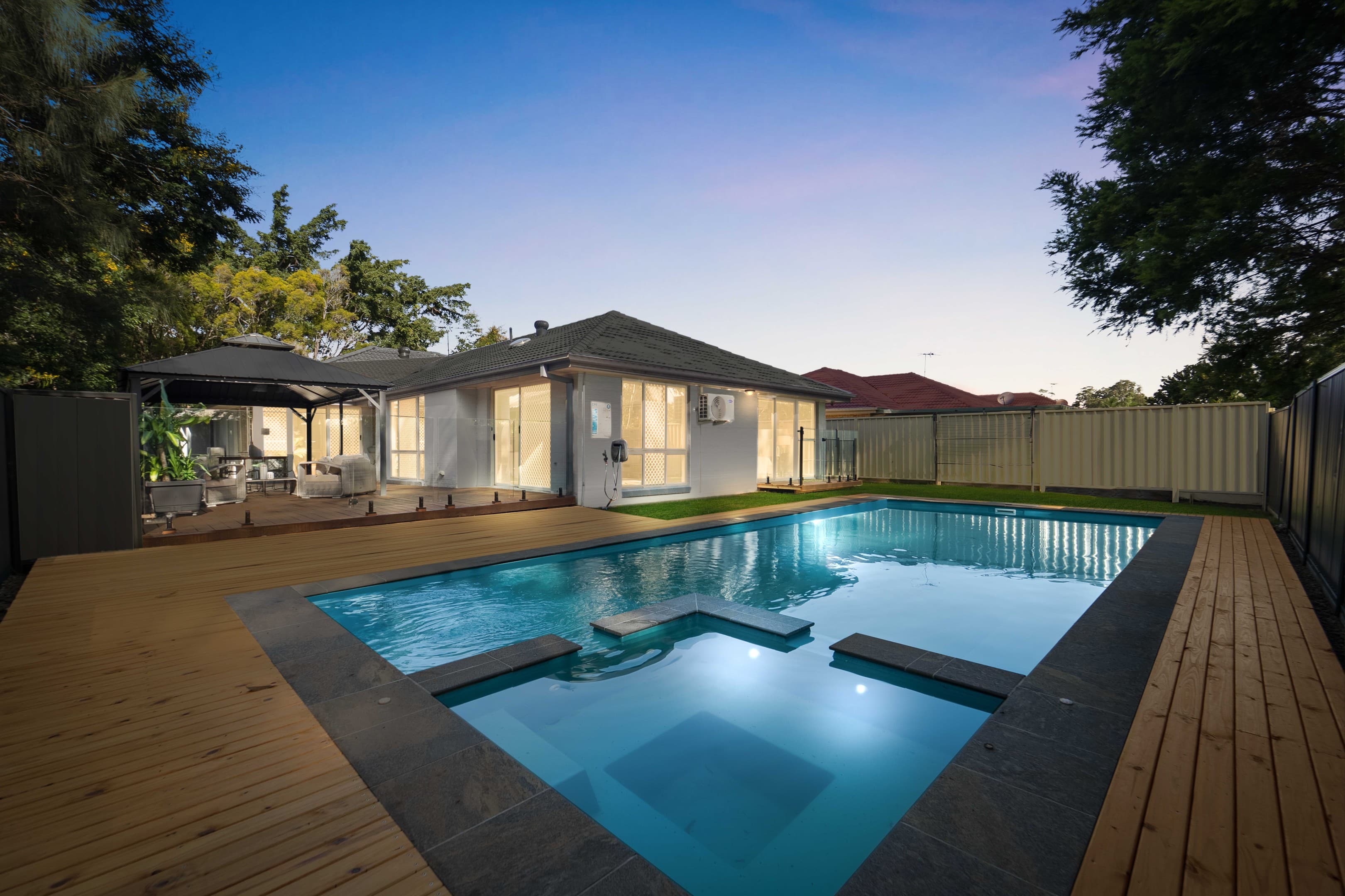 7 Accolade Place, Carseldine - Image 1