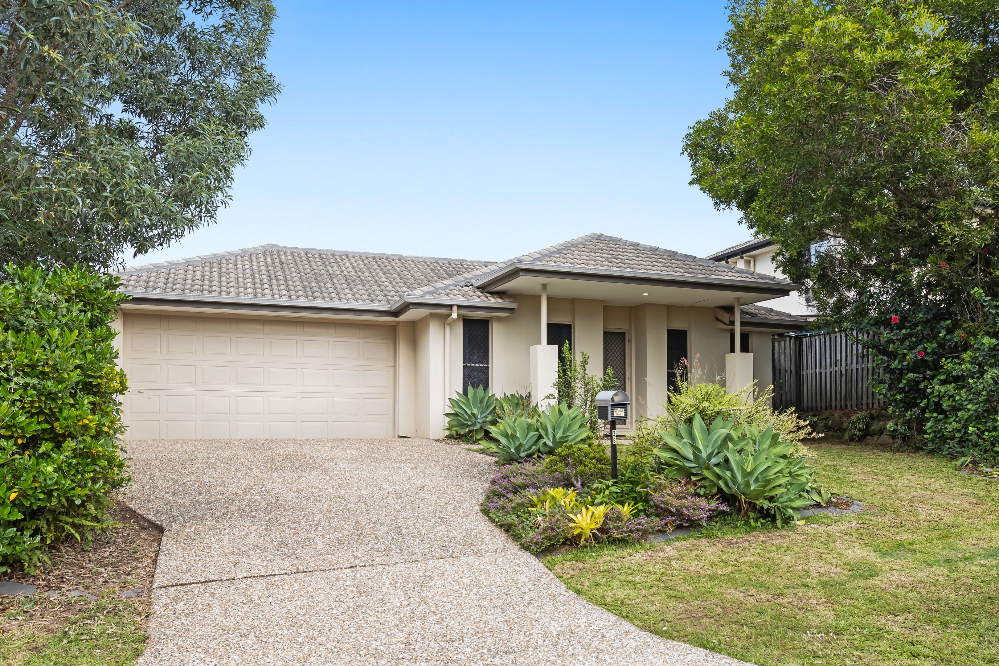 28 Witheren Circuit, Pacific Pines — photo 1 of 5