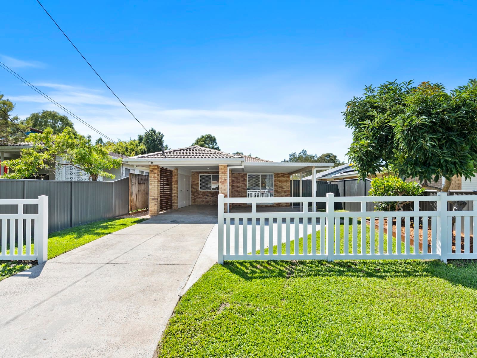 19 Thomas Street, Birkdale - Image 1