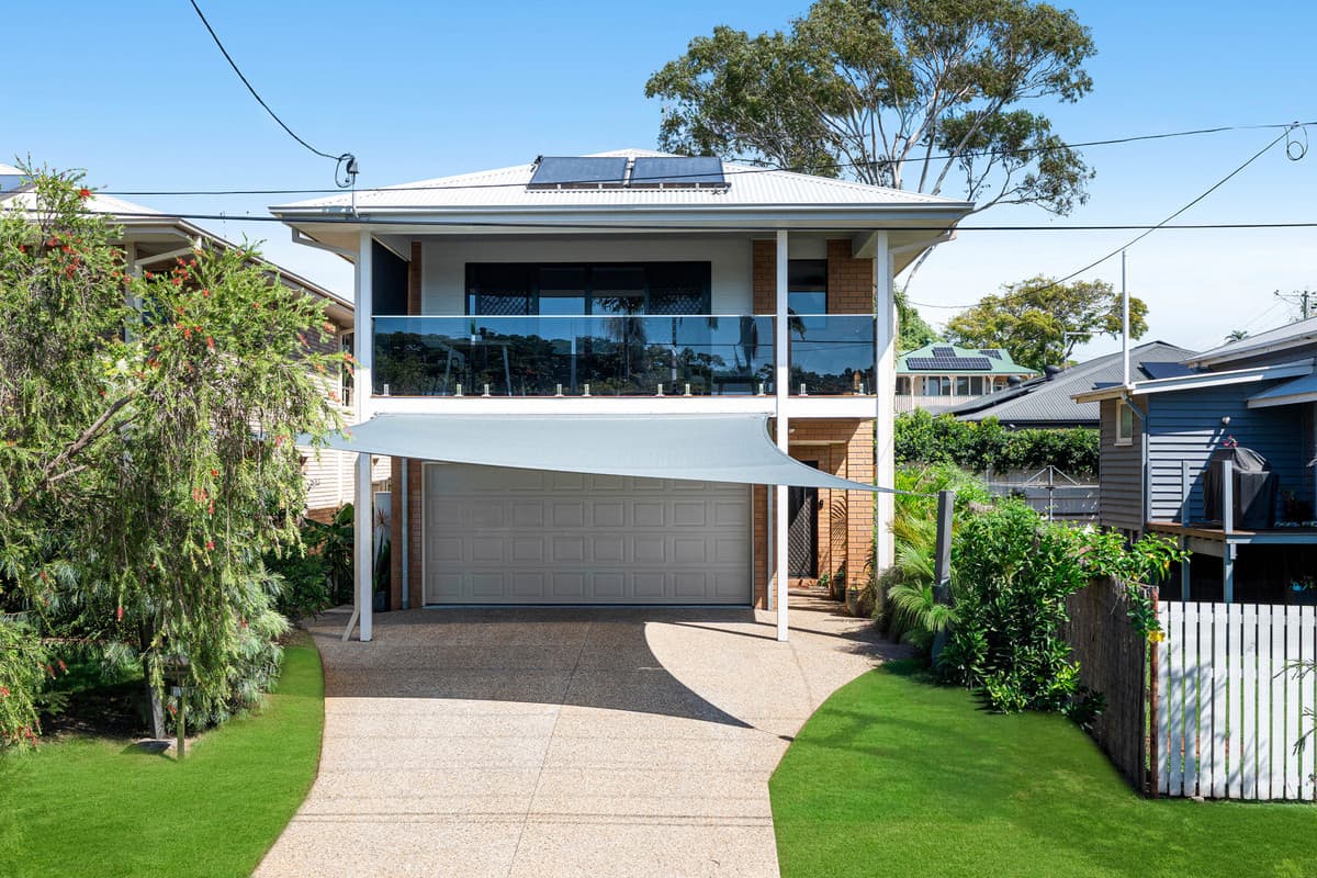 16 Station Street, Wellington Point, Wellington Point — photo 1 of 5