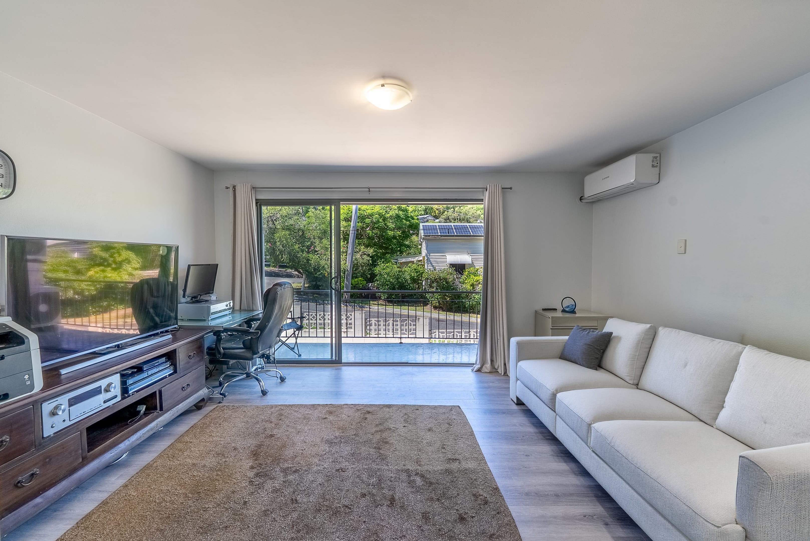 2/16 Wilkins Street East, Annerley - Image 1