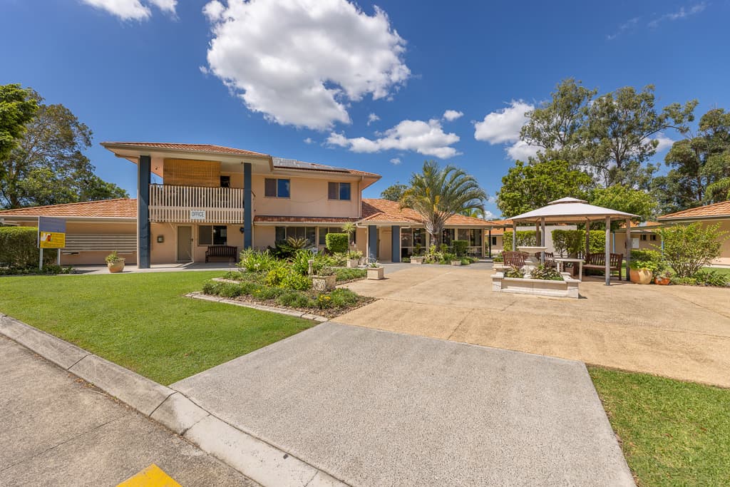 21/21-23 Barossa Crescent, Caboolture South — photo 1 of 5
