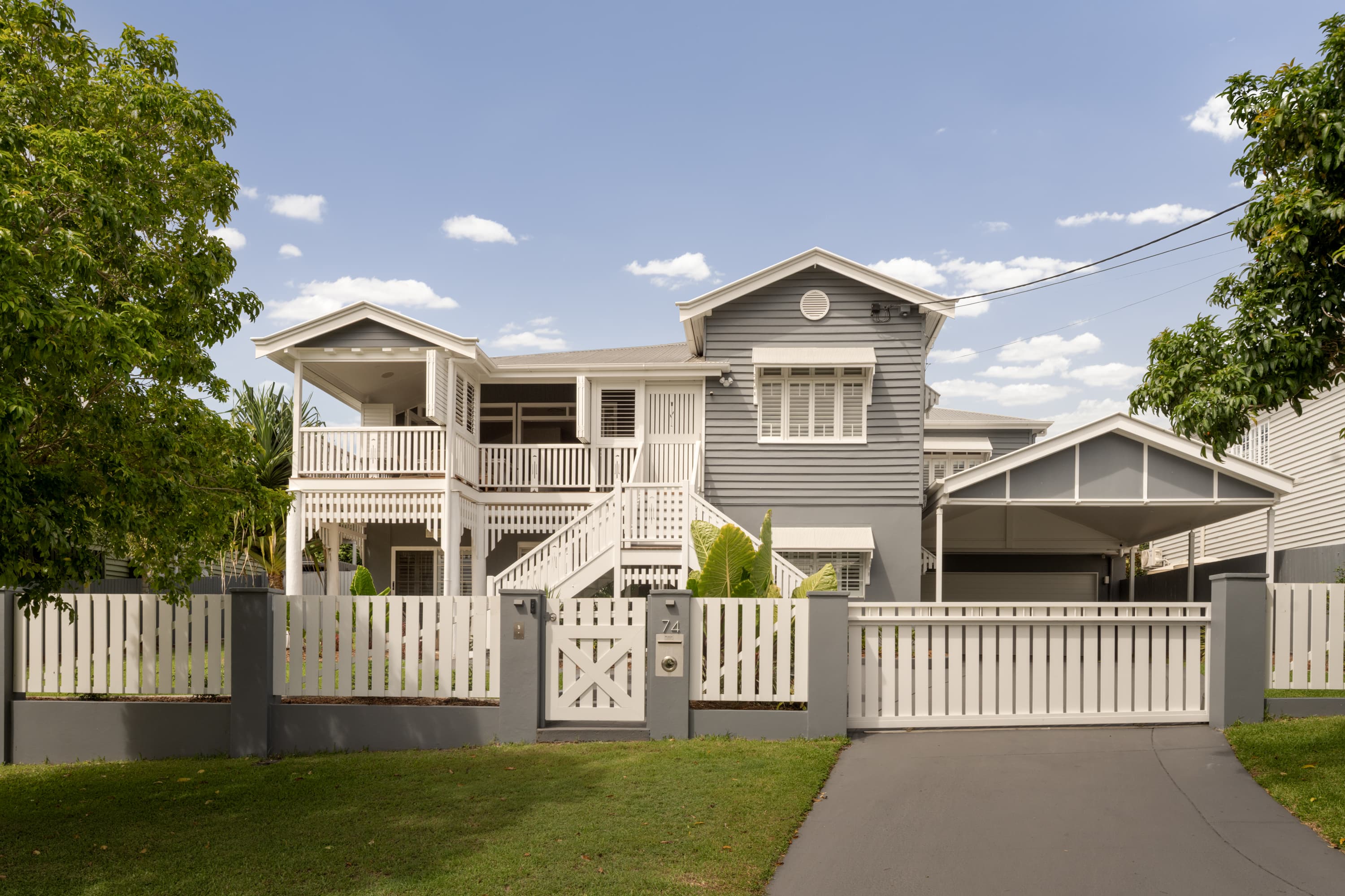 74 Bundah Street, Camp Hill — photo 1 of 5