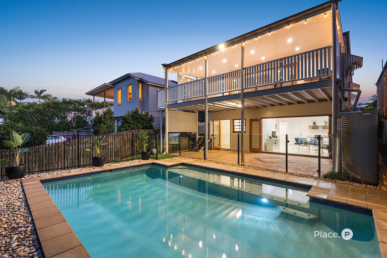 22 Stratton Terrace, Wynnum, Wynnum — photo 1 of 5