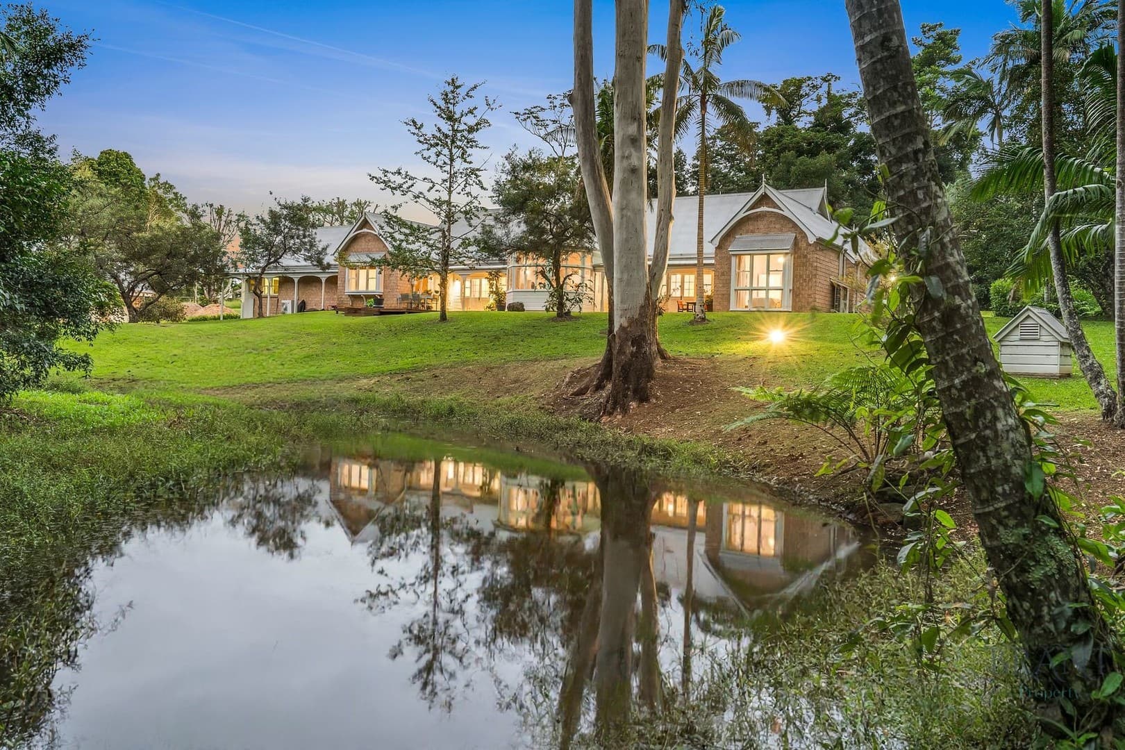 104 Mountain View Road, Maleny - Image 1