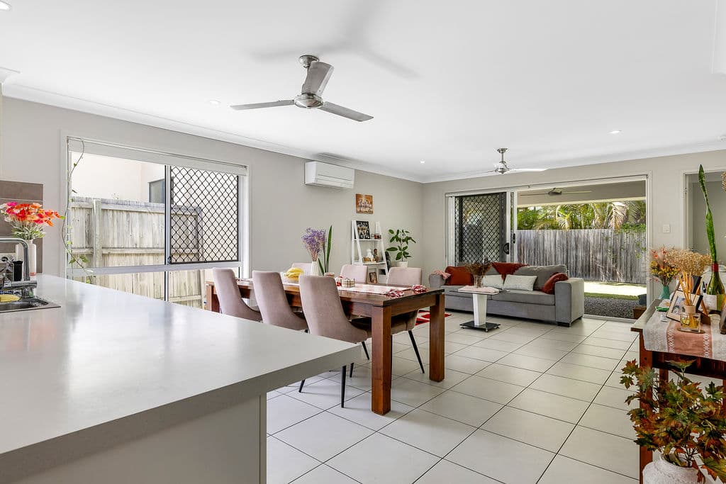 4 Swift Place, Peregian Springs - Image 1