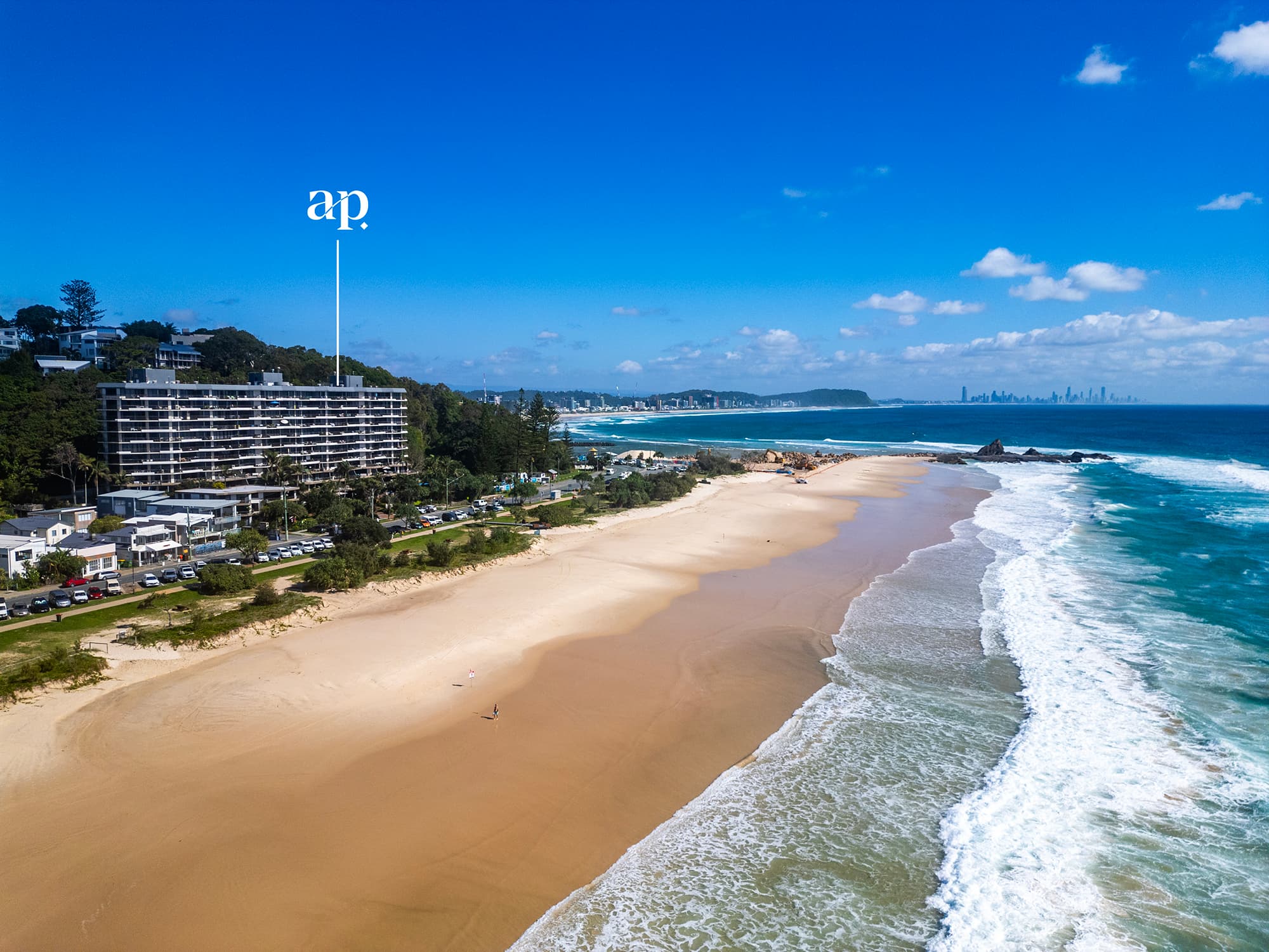 2/828 Pacific Parade, Currumbin - Image 1