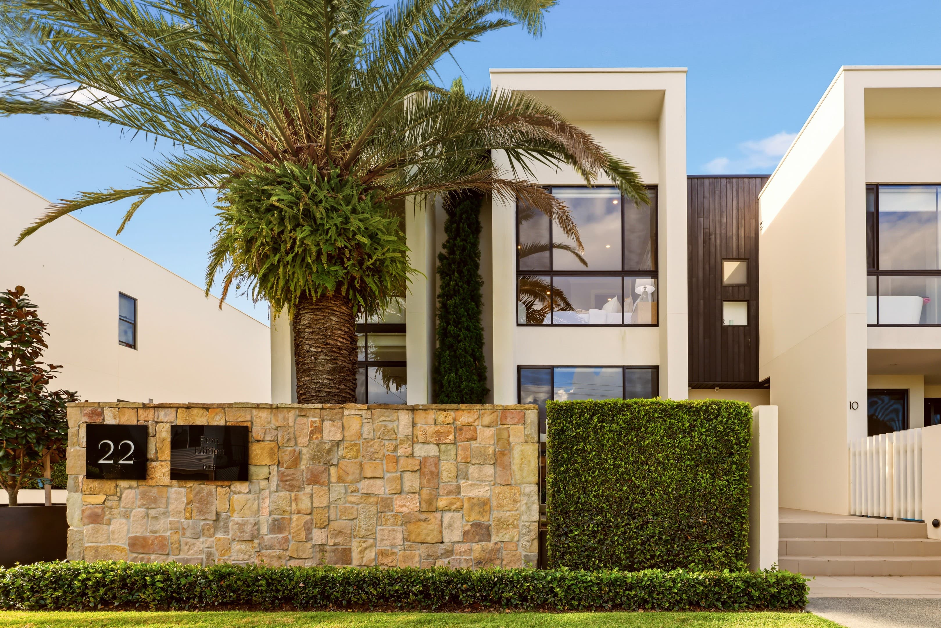 9/22 Crescent Way, Hendra — photo 1 of 5
