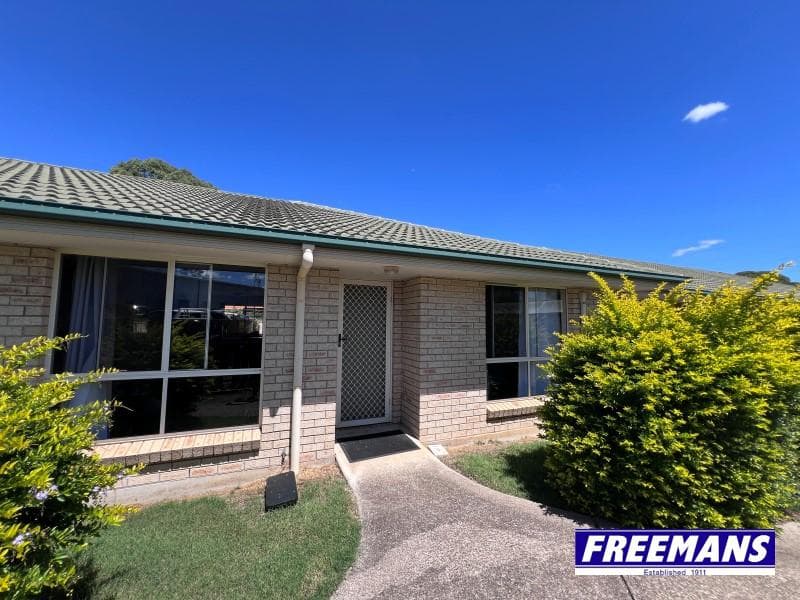 4/30 Baron Street, Kingaroy — photo 1 of 5