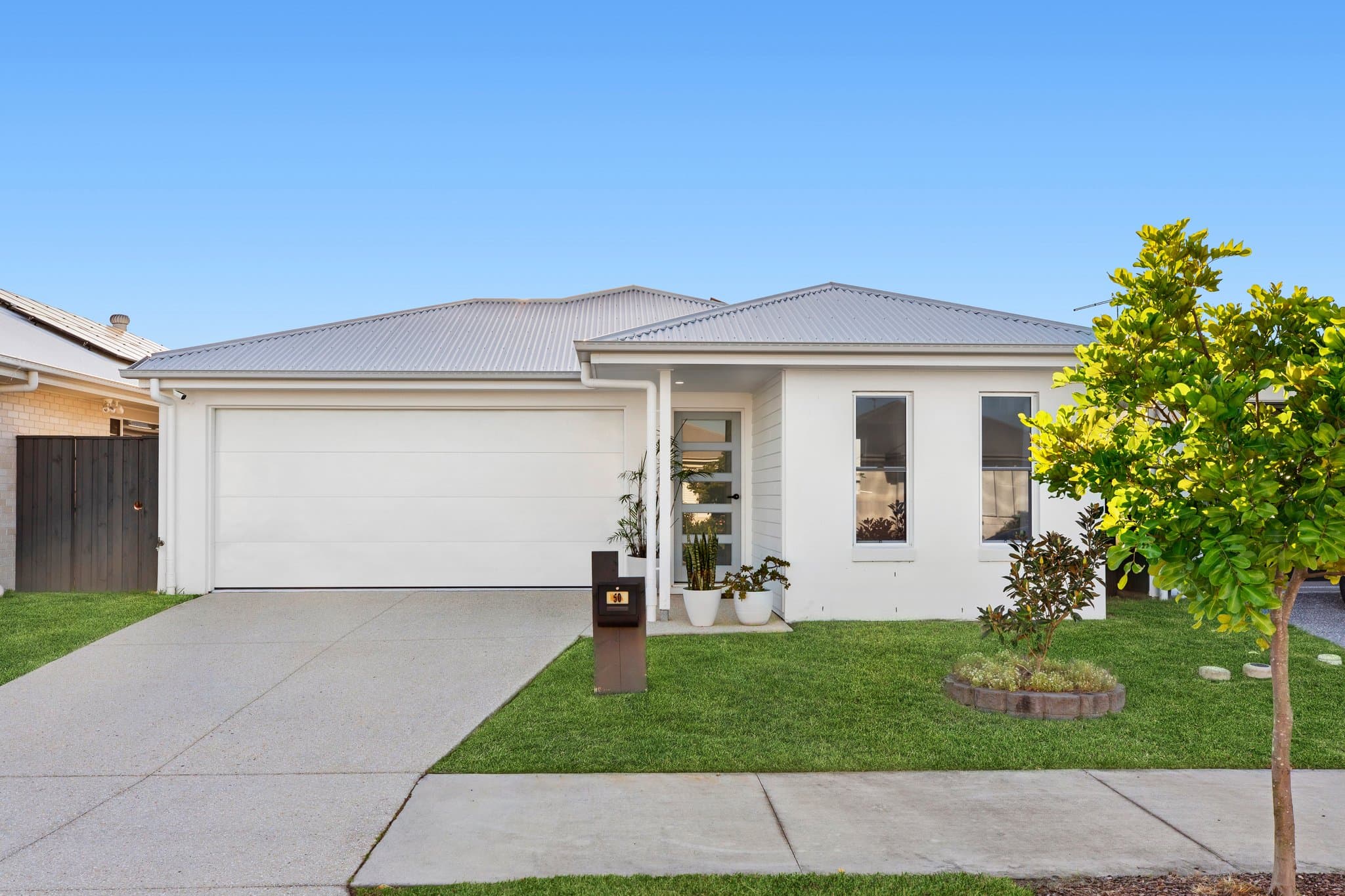 50 Valley Crescent, Palmview - Image 1