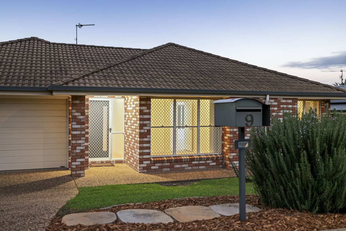 9 Diamantina Drive, Glenvale - Image 1