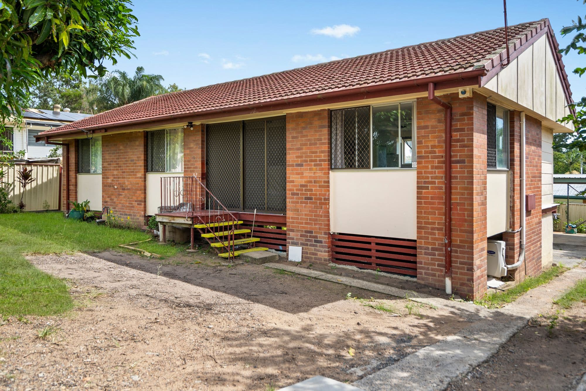 11 Bramston Street, Woodridge - Image 1