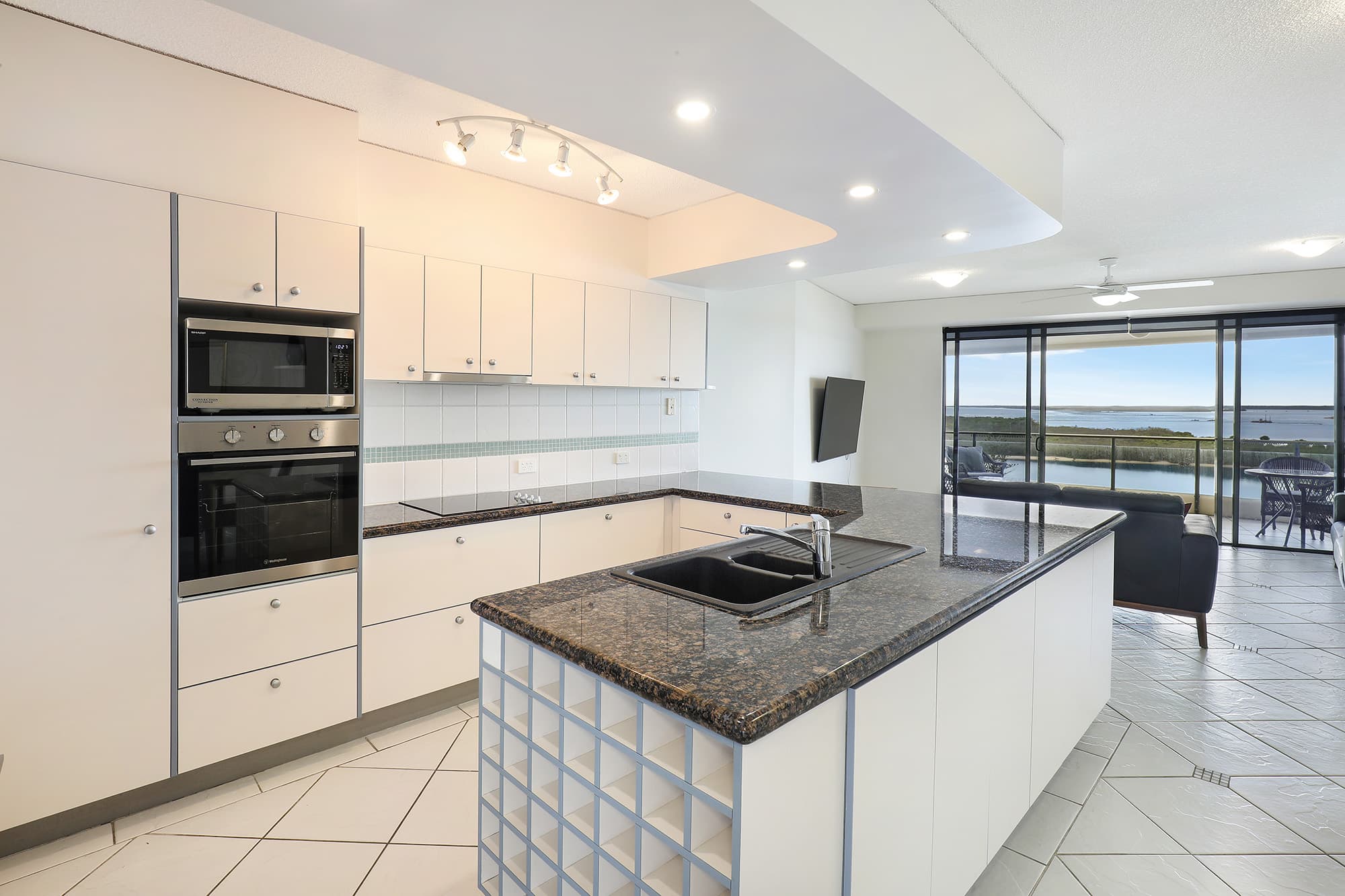 901/17 Leeding Tce, Caloundra — photo 1 of 5