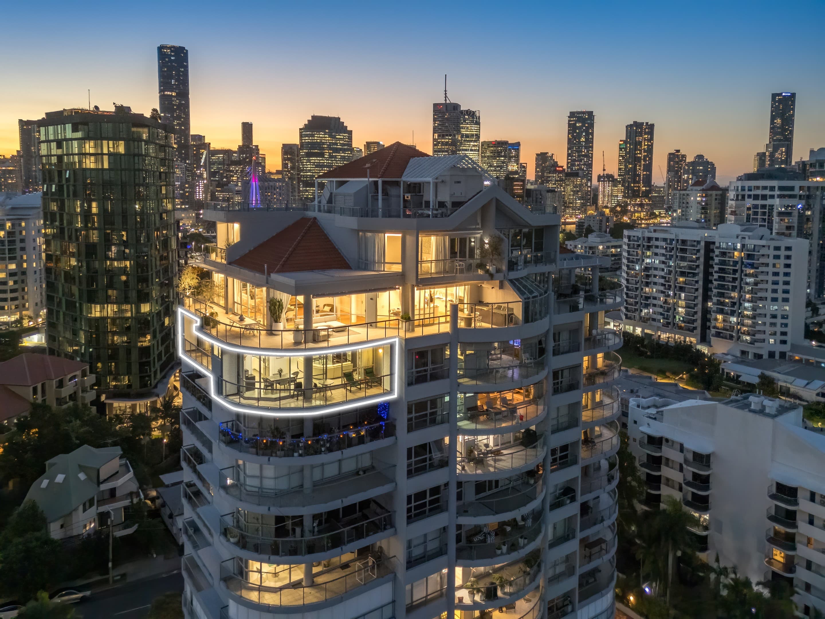 45/30 O'Connell Street, Kangaroo Point — photo 1 of 5