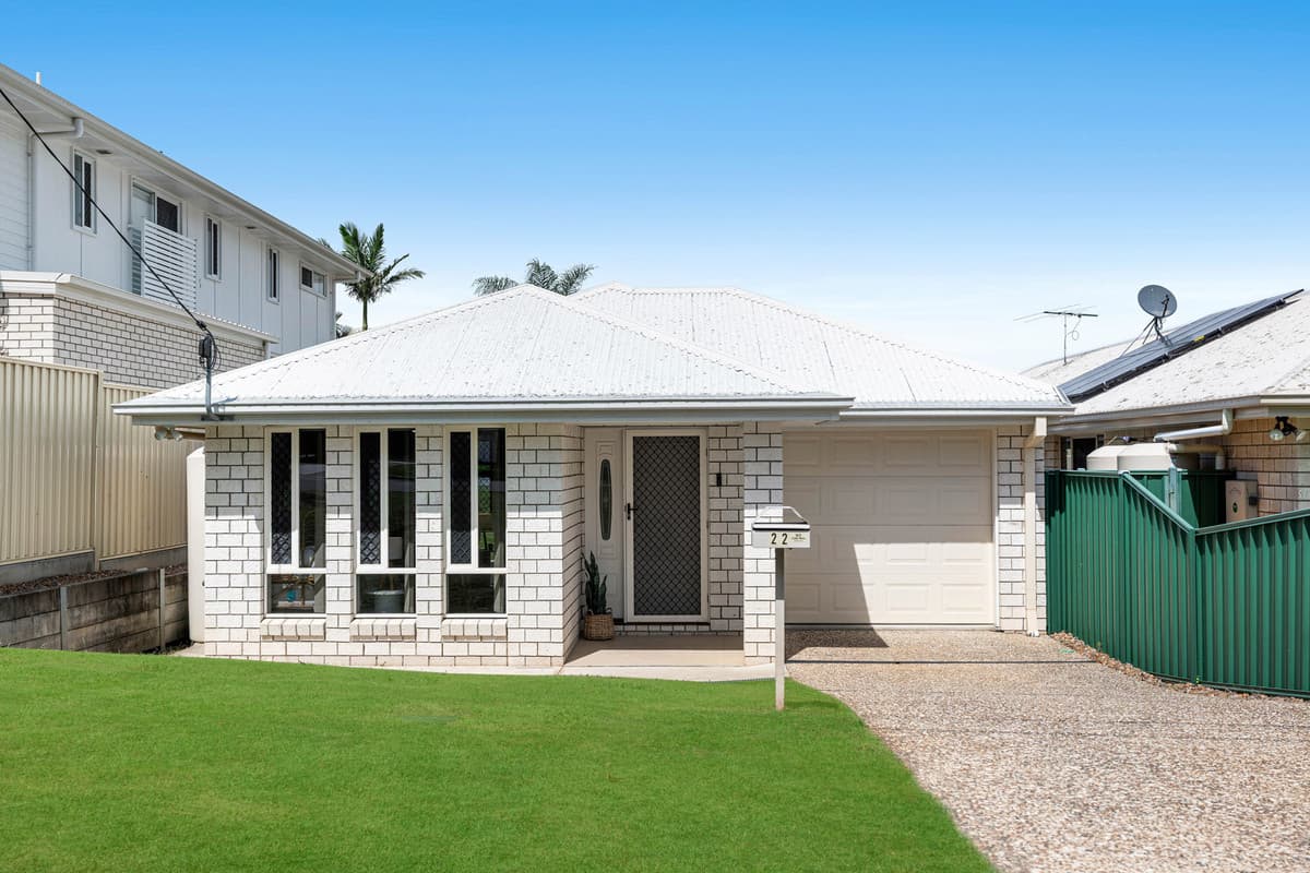 22 Haig Street, Wynnum West - Image 1
