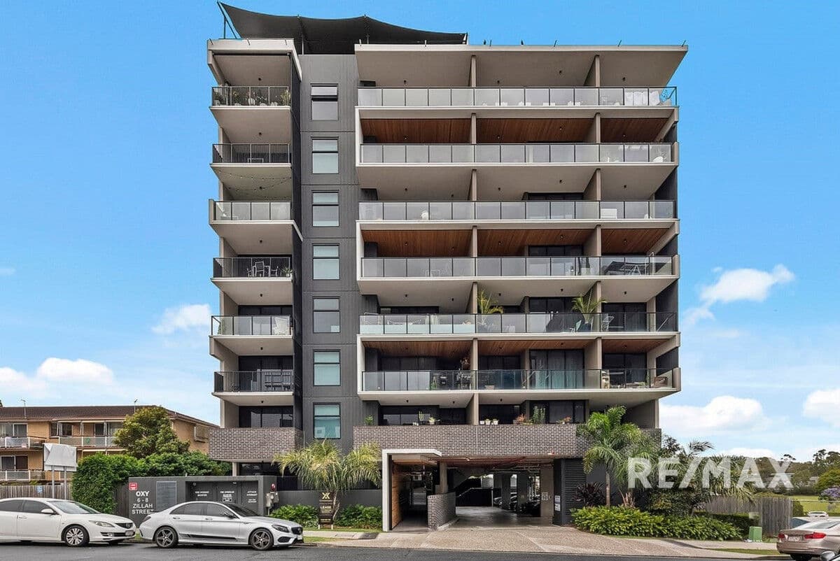 505/8 Zillah Street, Stones Corner - Image 1