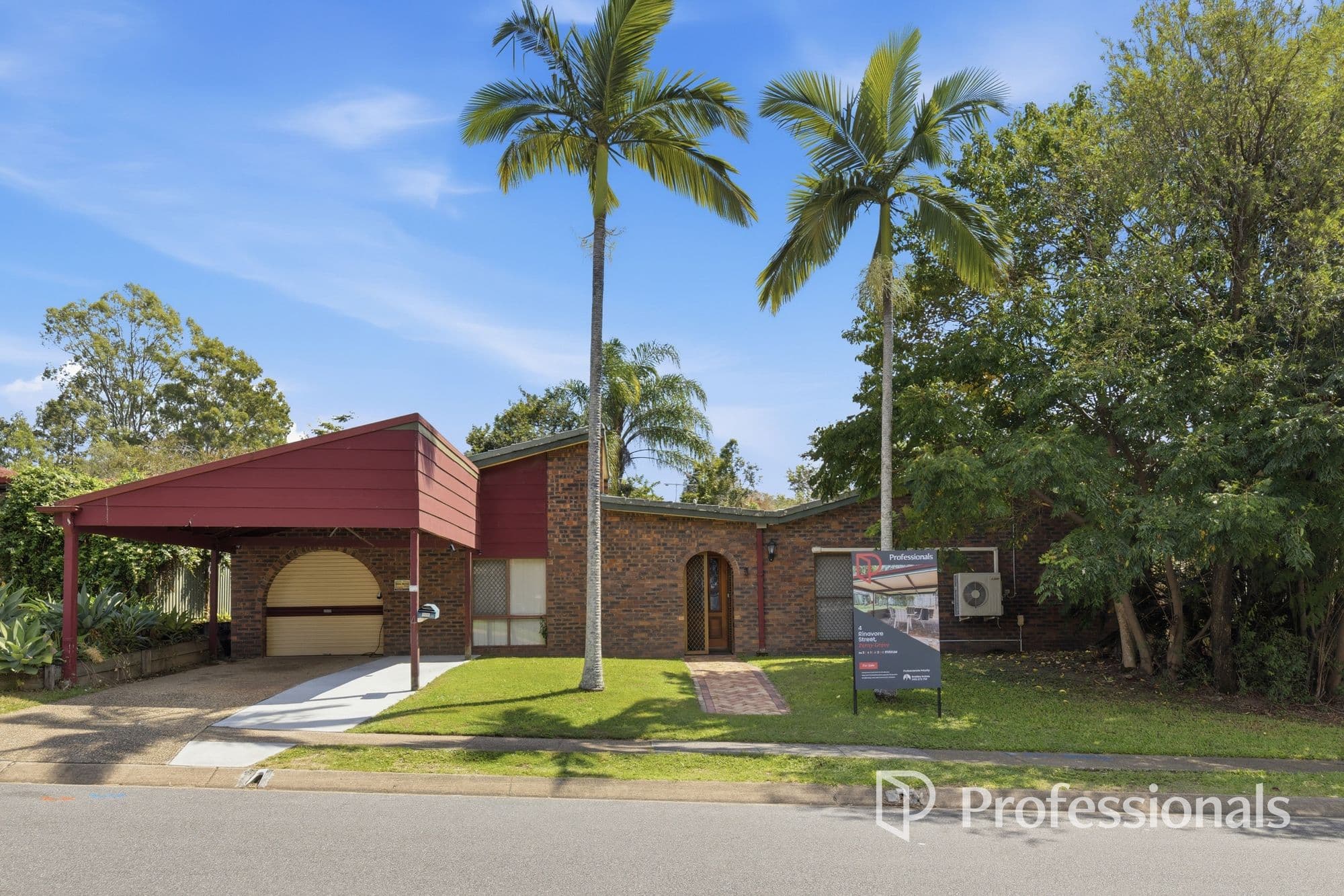 4 Rinavore Street, Ferny Grove - Image 1
