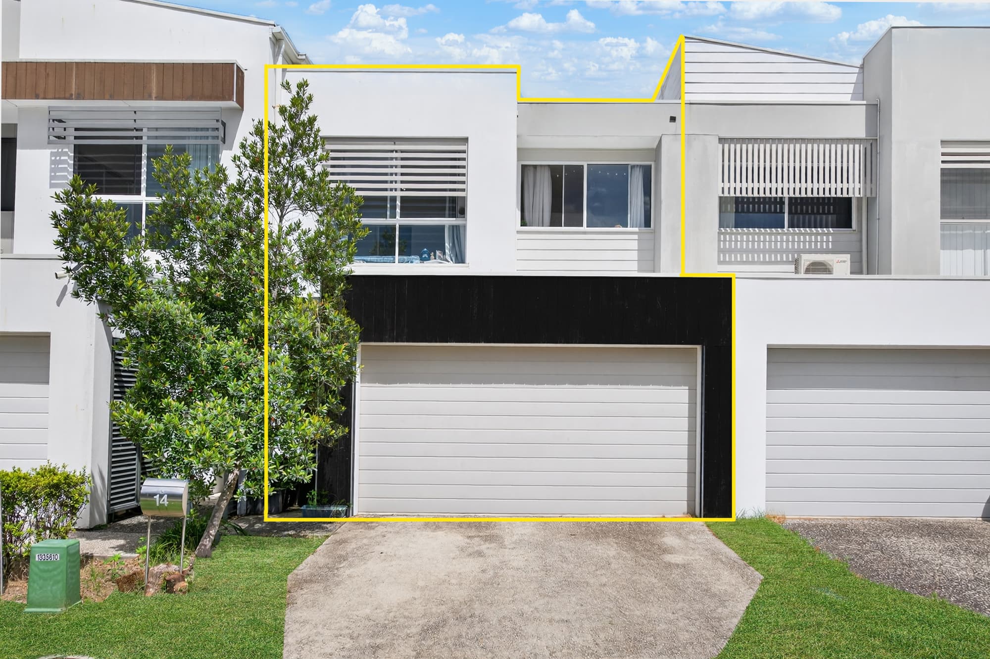 14 Florabella Drive, Robina - Image 1