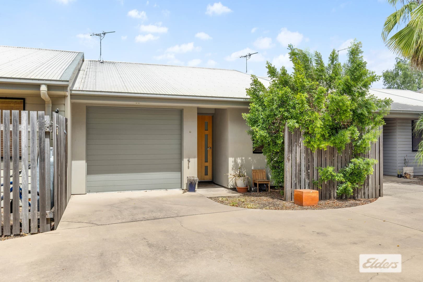 6/16 Riverview Street, Emerald — photo 1 of 5