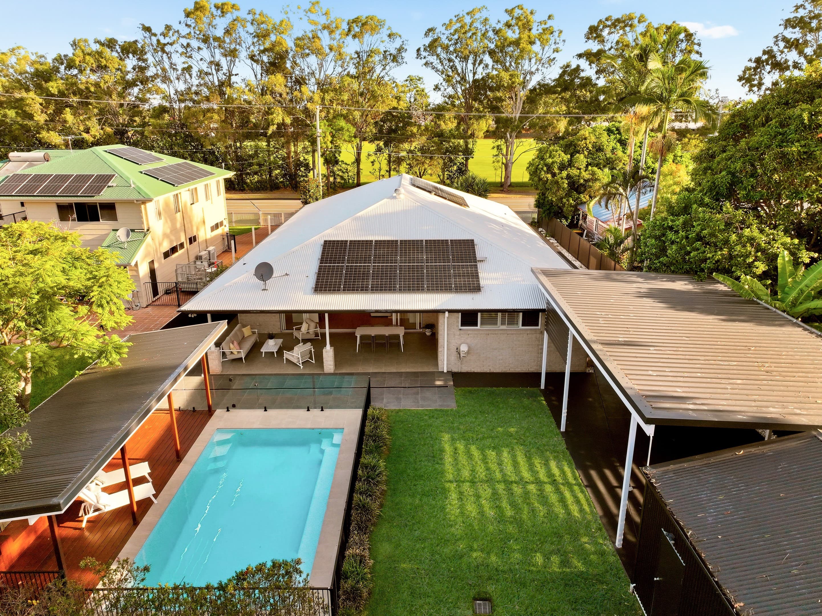 30 Sunnyside Road, Scarborough — photo 1 of 5
