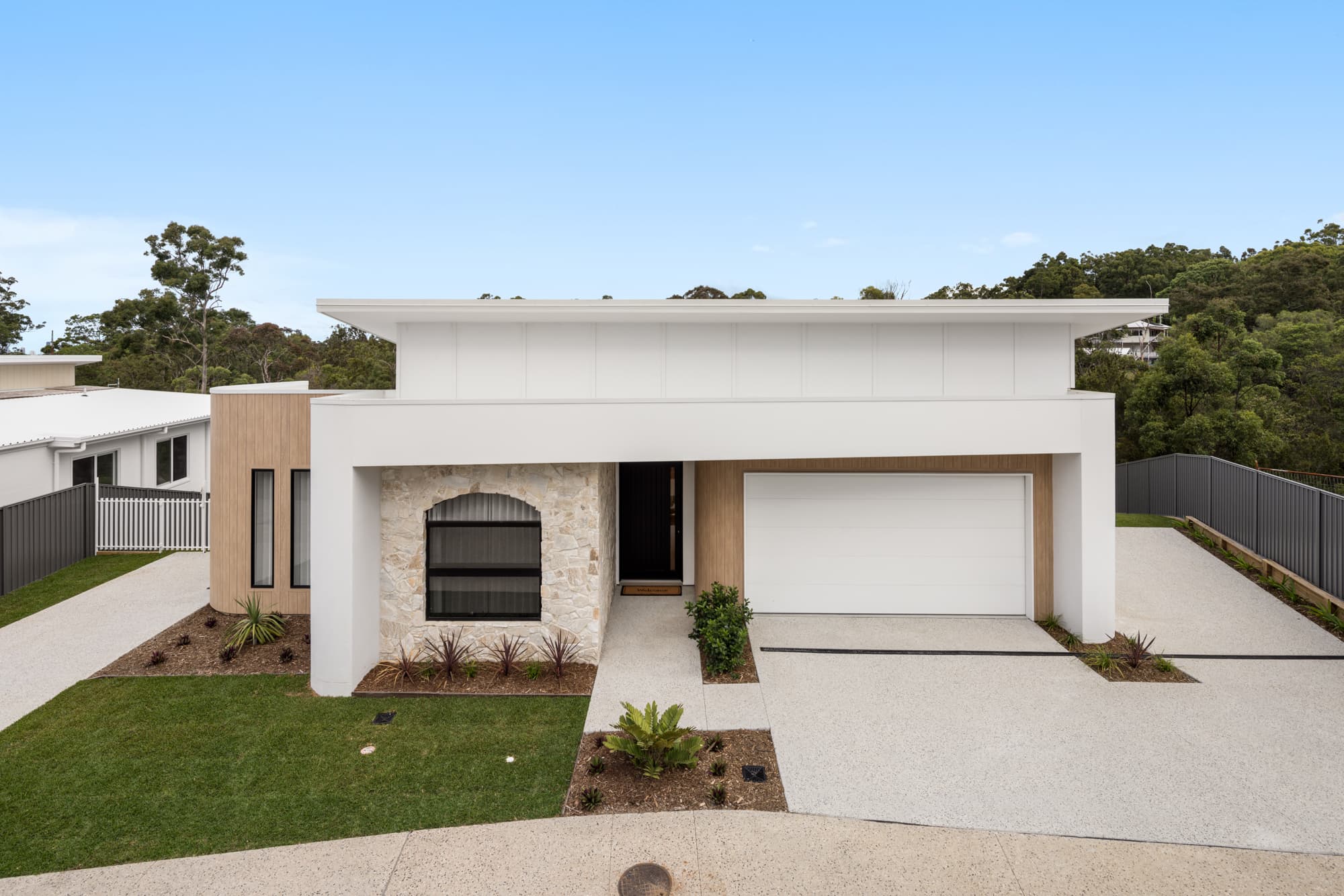 6 Osprey Rise, Worongary — photo 1 of 5