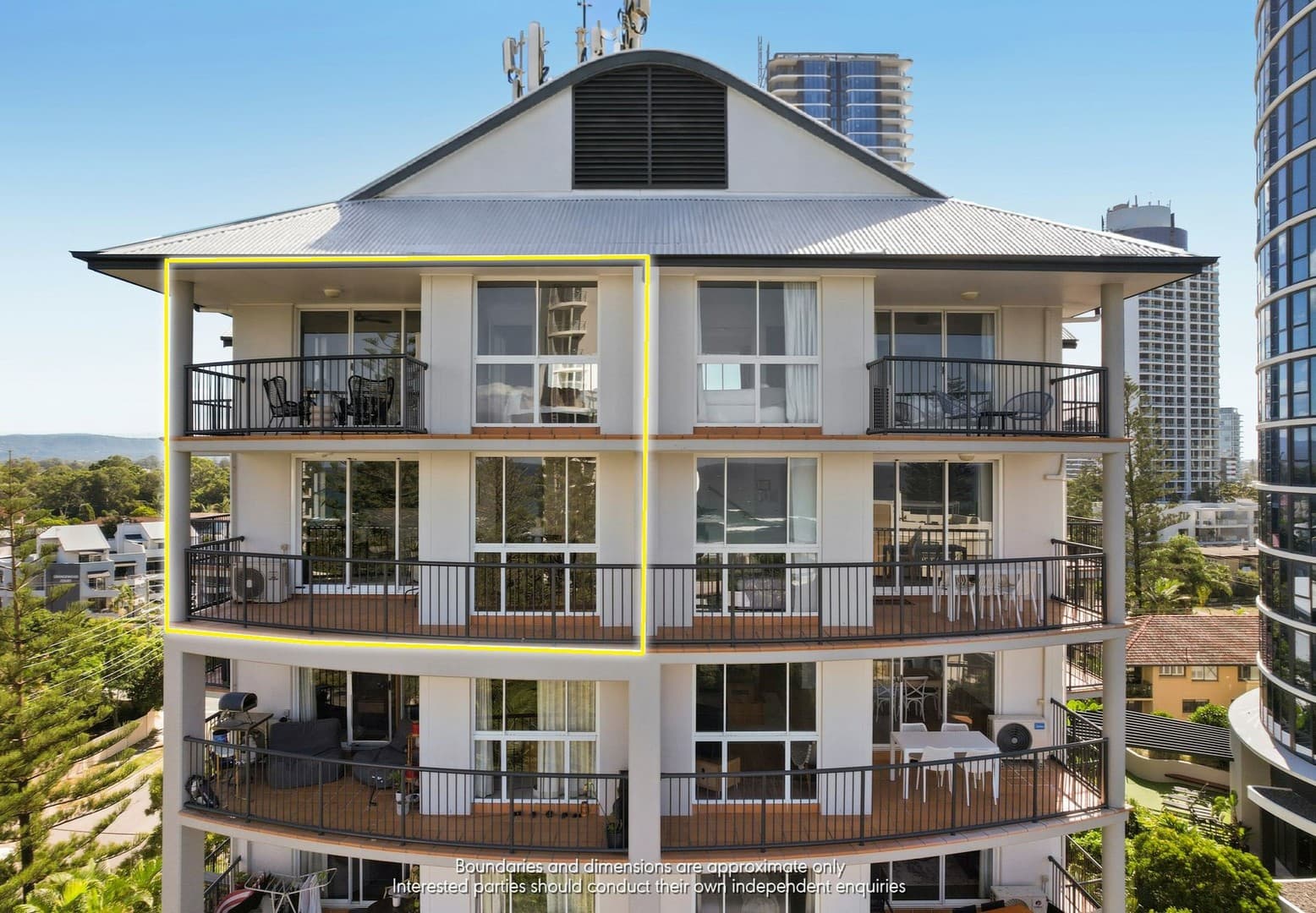 27/93 Old Burleigh Road, Broadbeach - Image 1