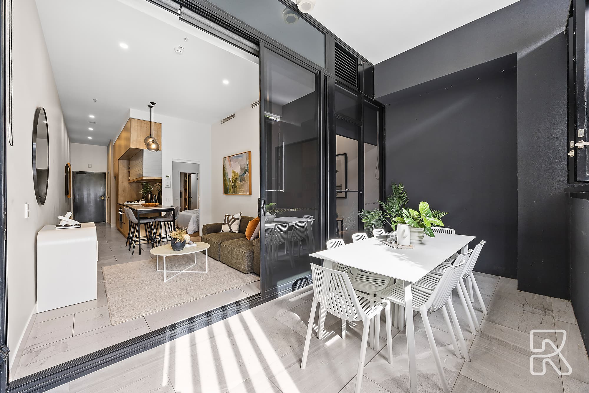 11/71 Doggett Street, Newstead - Image 1