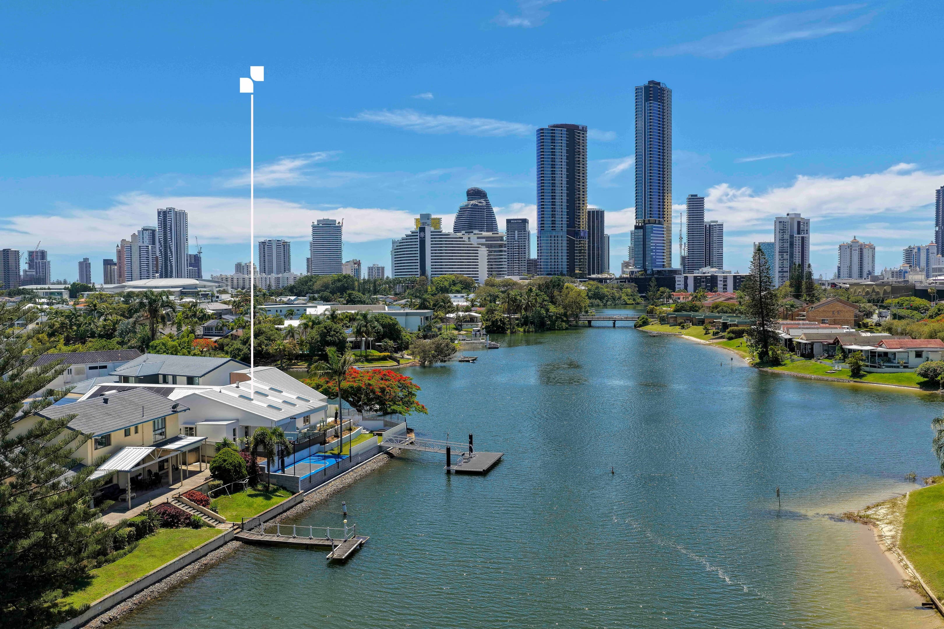 24 Maureen Court, Broadbeach Waters - Image 1