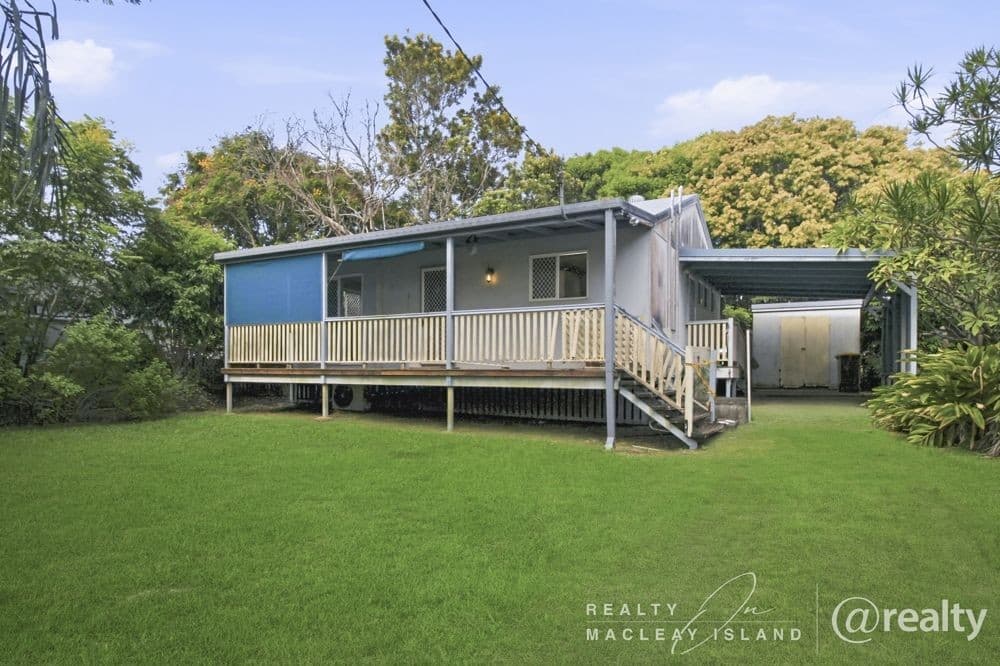 28 Rhodes Street, Macleay Island - Image 1