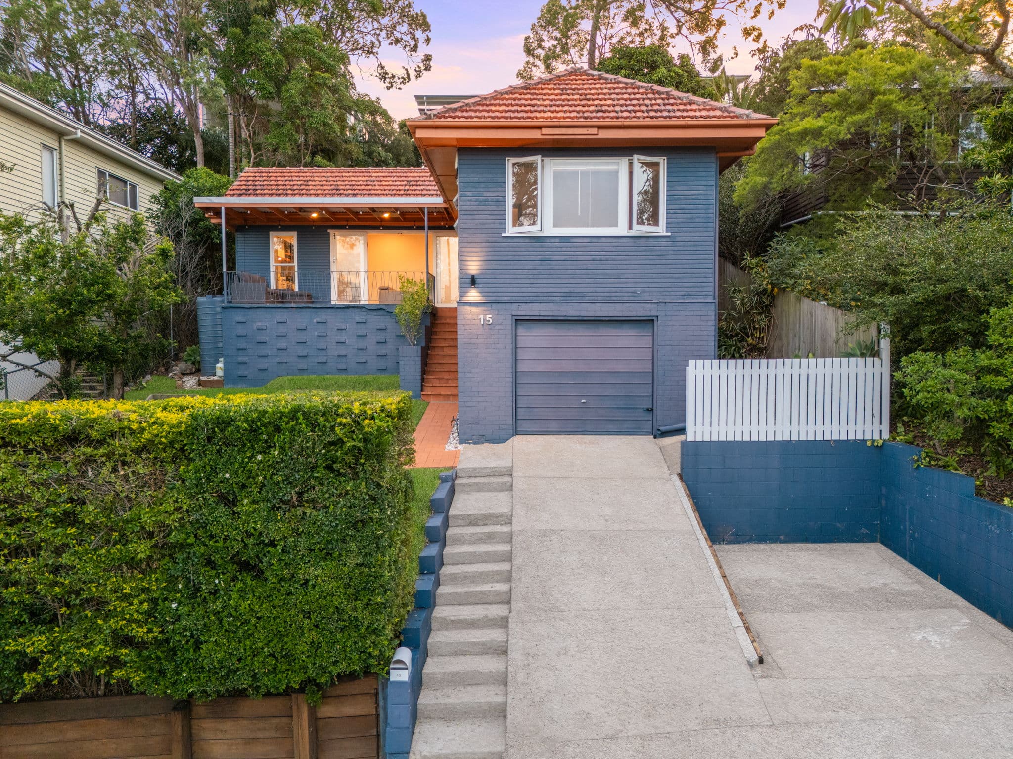 15 Marvin Street, Holland Park West - Image 1