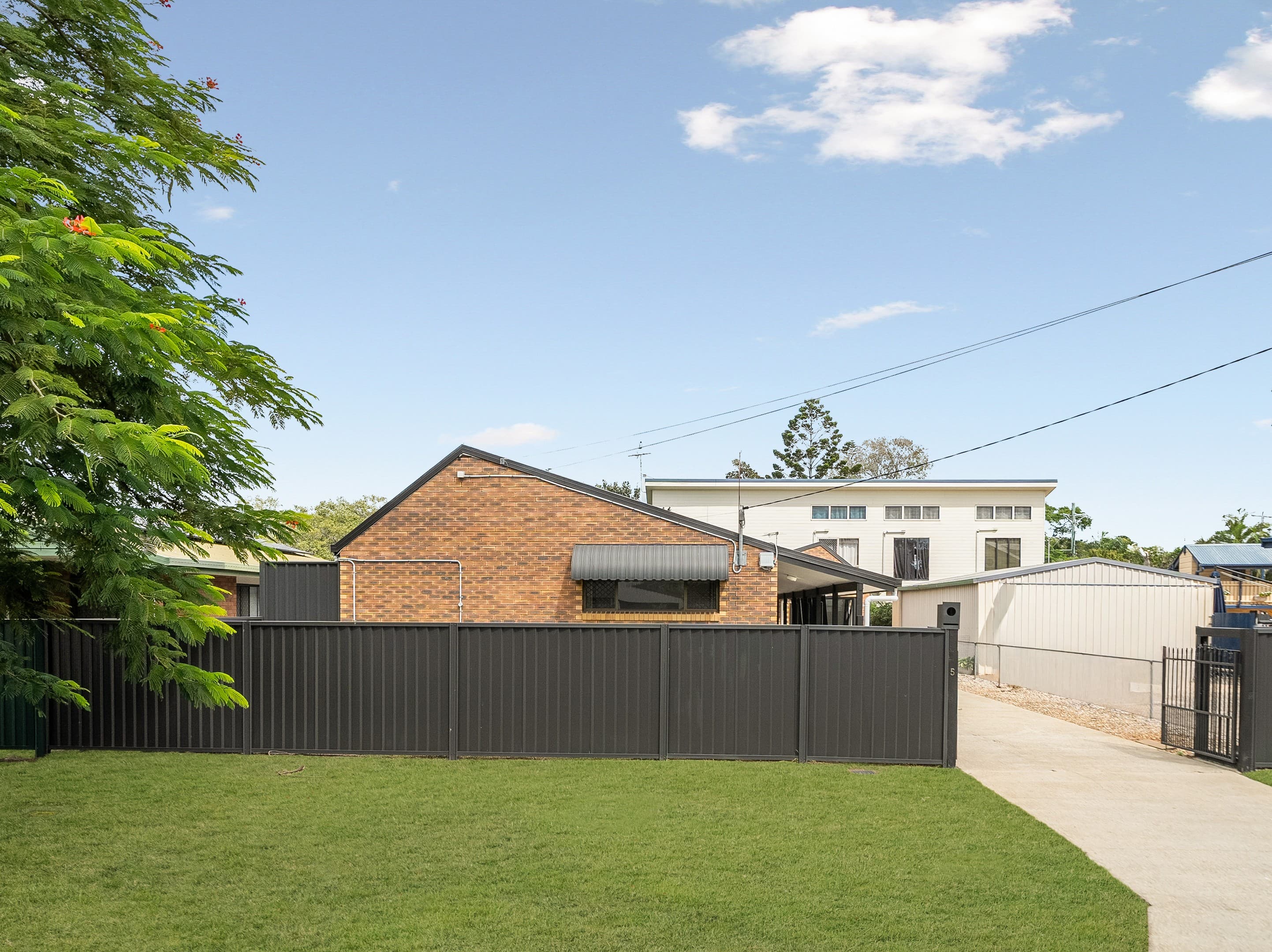 5 Utalong Street, Deagon - Image 1