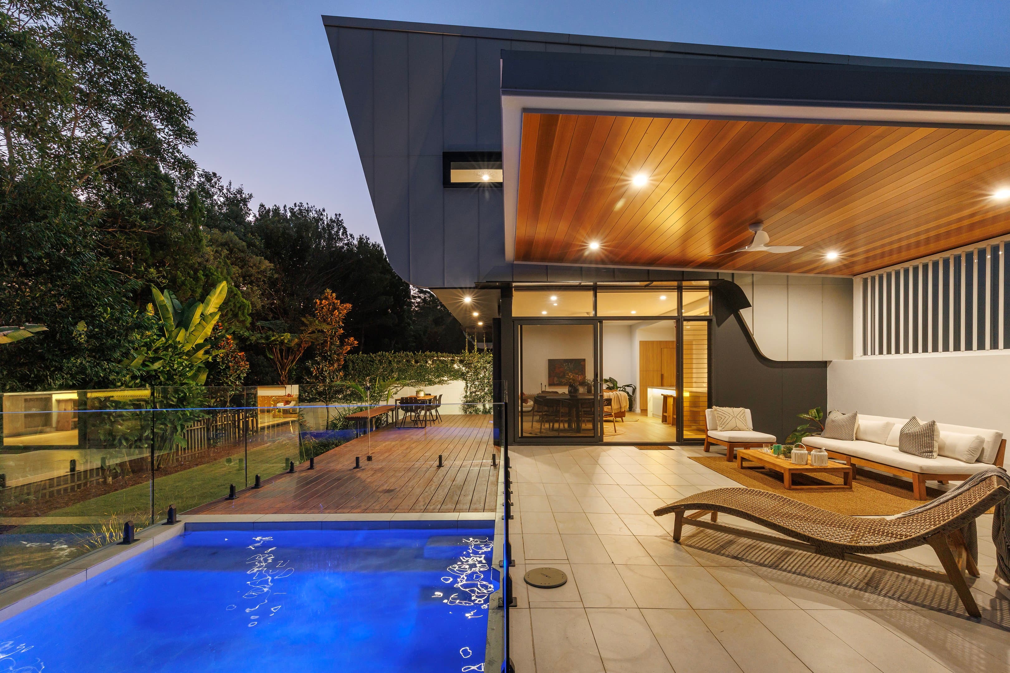 1202/11 Sedgeland Drive, Noosa Heads — photo 1 of 5