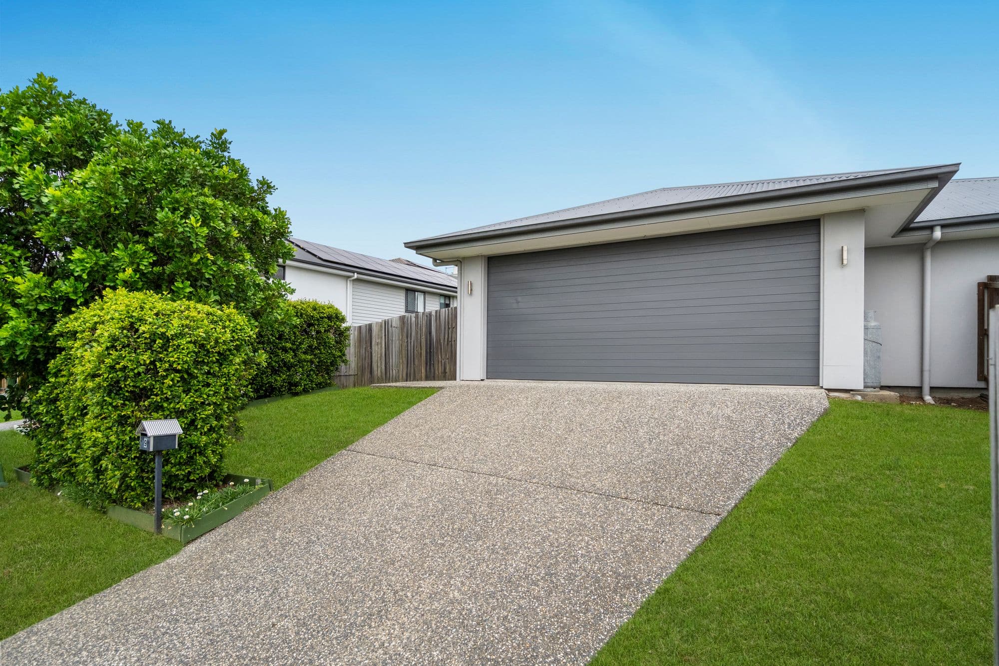 1/9 Oakwood Street, Pimpama, Pimpama sold property photo